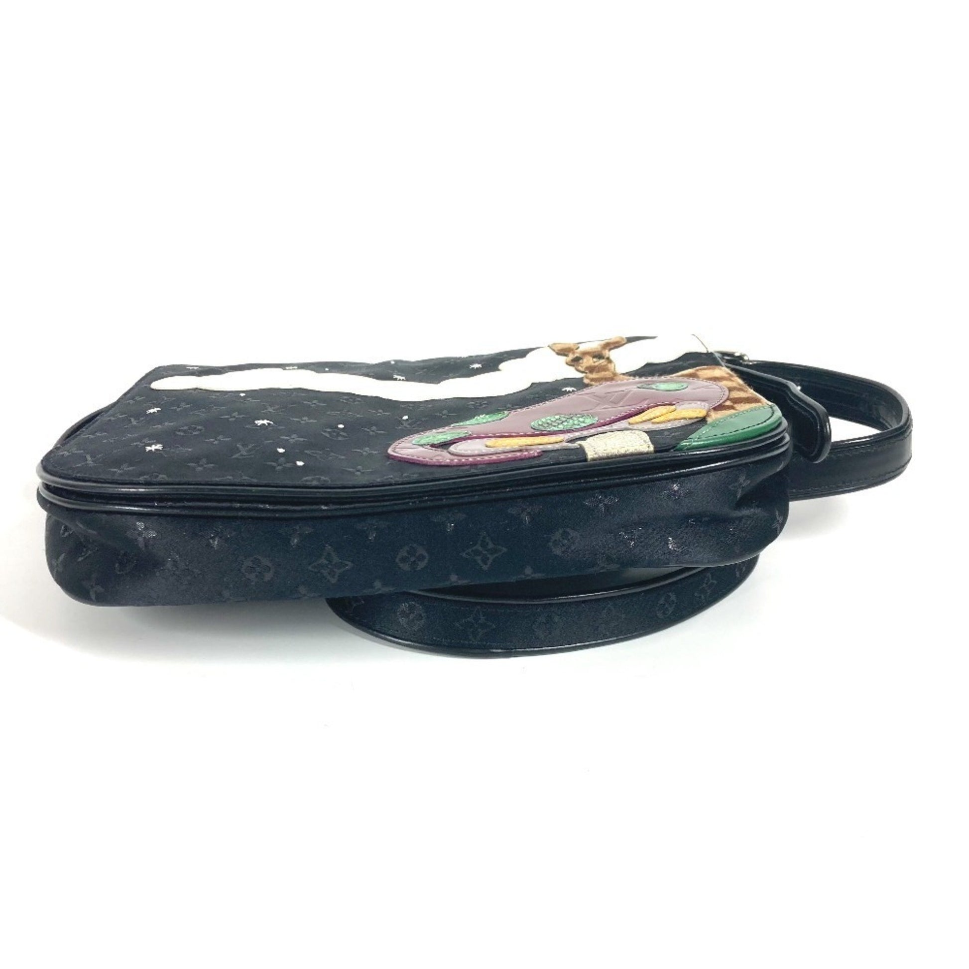 Louis Vuitton Conte De Fées, Black, NYLON, clutch