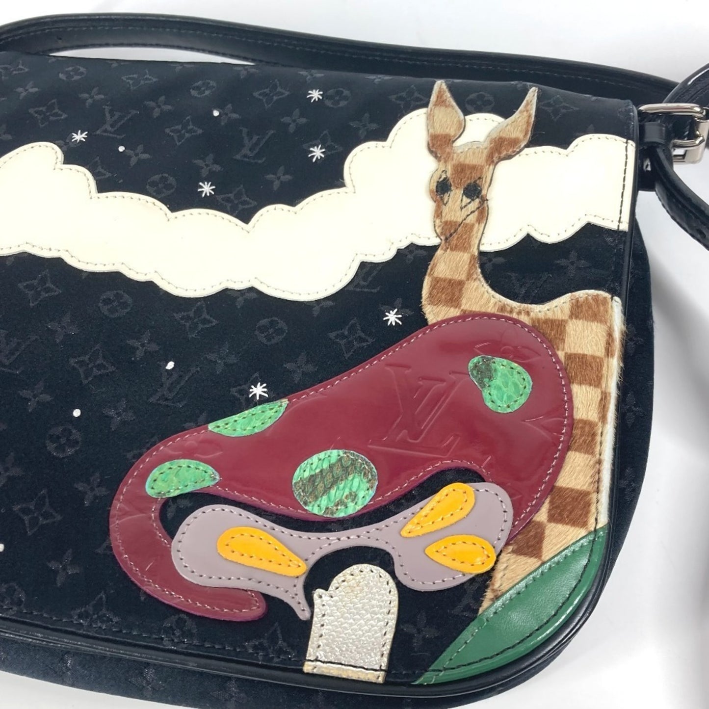 Louis Vuitton Conte De Fées, Black, NYLON, clutch