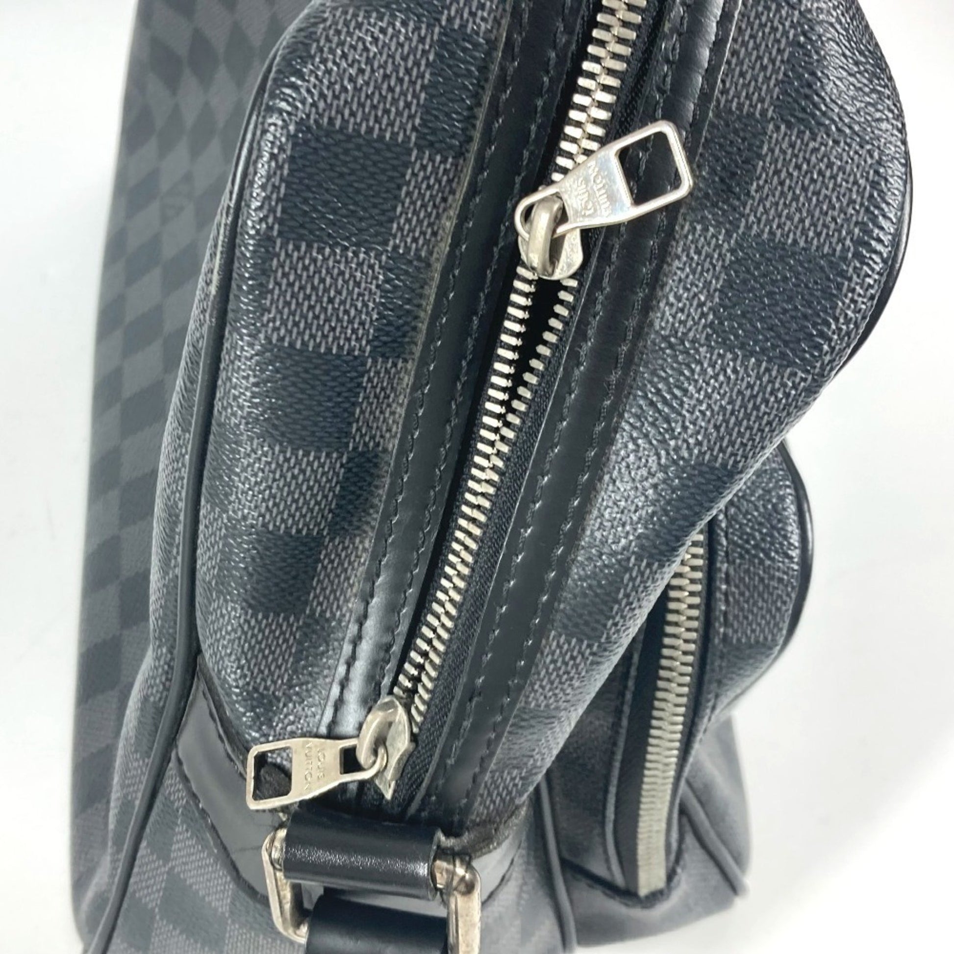 Louis Vuitton Leoh, Black, Canvas, shoulder