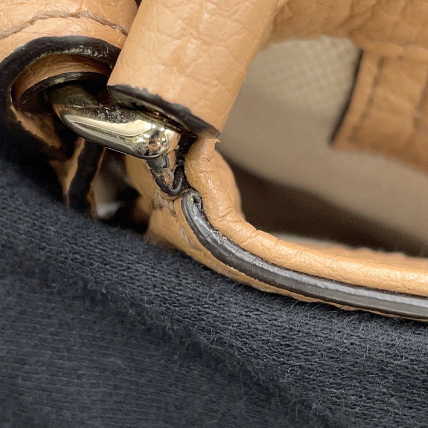 Gucci Interlocking G, Beige, Leather, shoulder