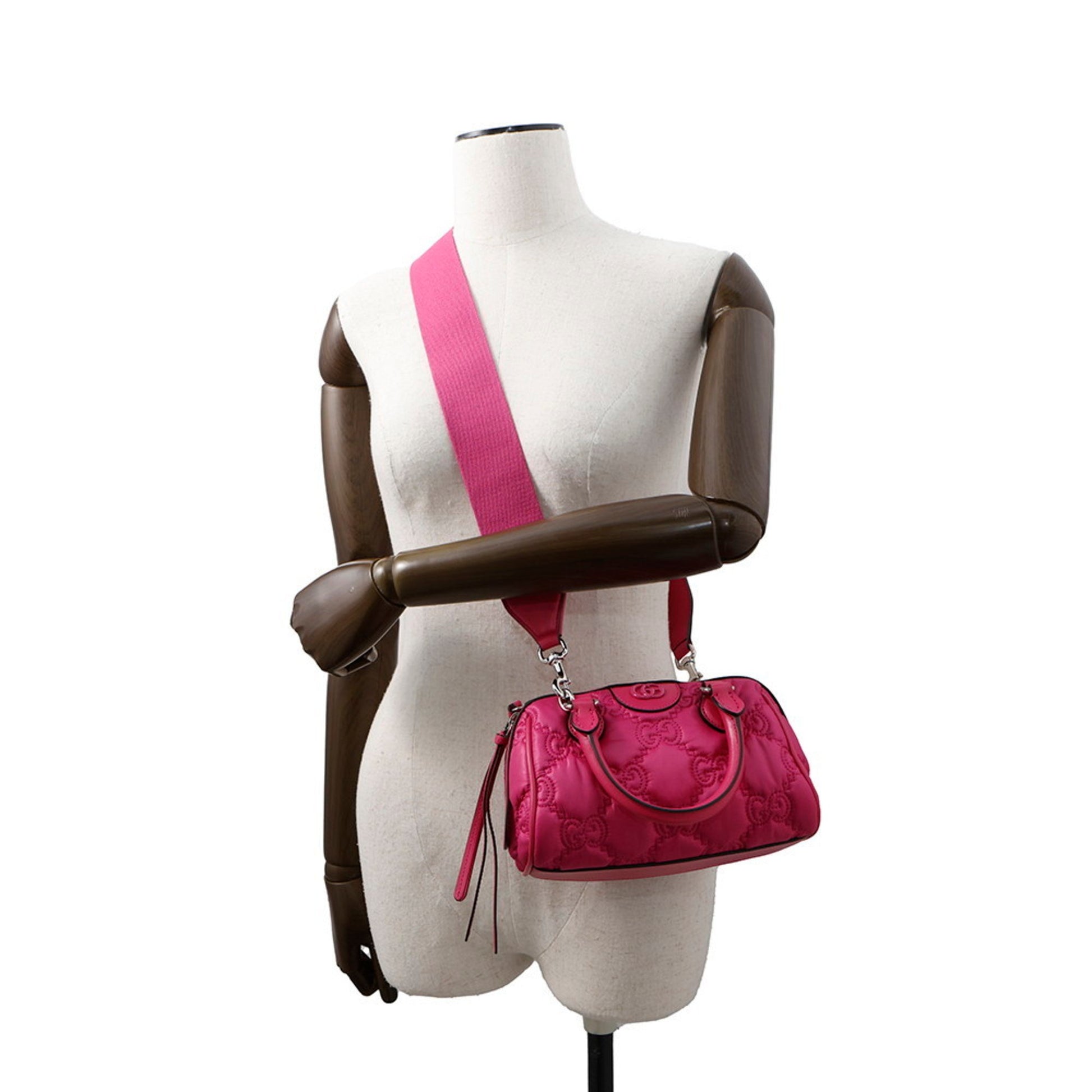 Gucci GG Matelassé, Pink, NYLON, shoulder