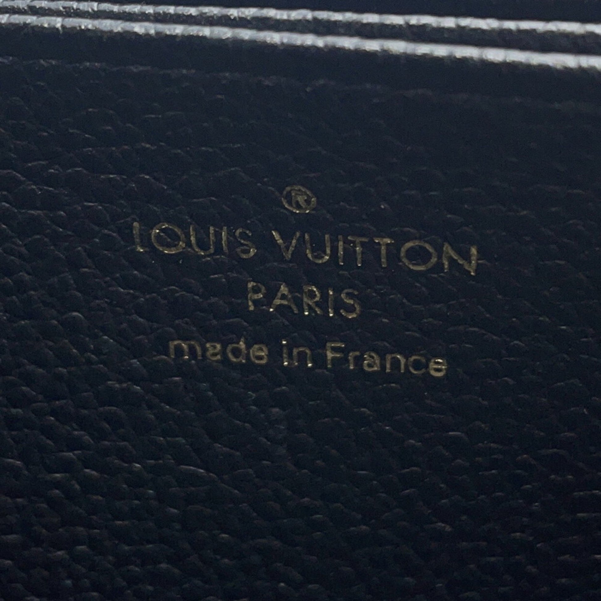 Louis Vuitton Portefeuille zippy, Black, Leather, wallet