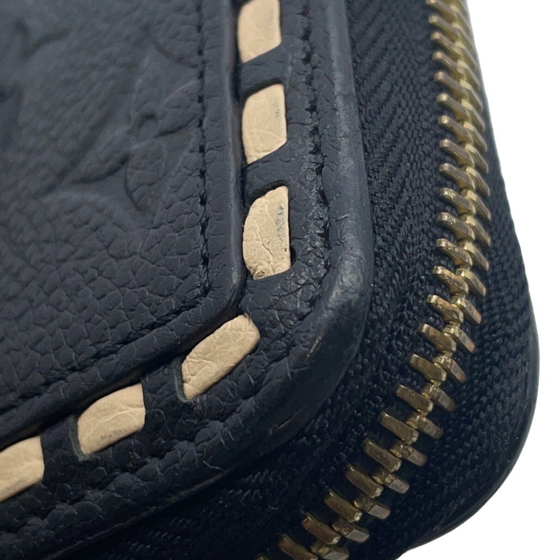 Louis Vuitton Portefeuille zippy, Black, Leather, wallet