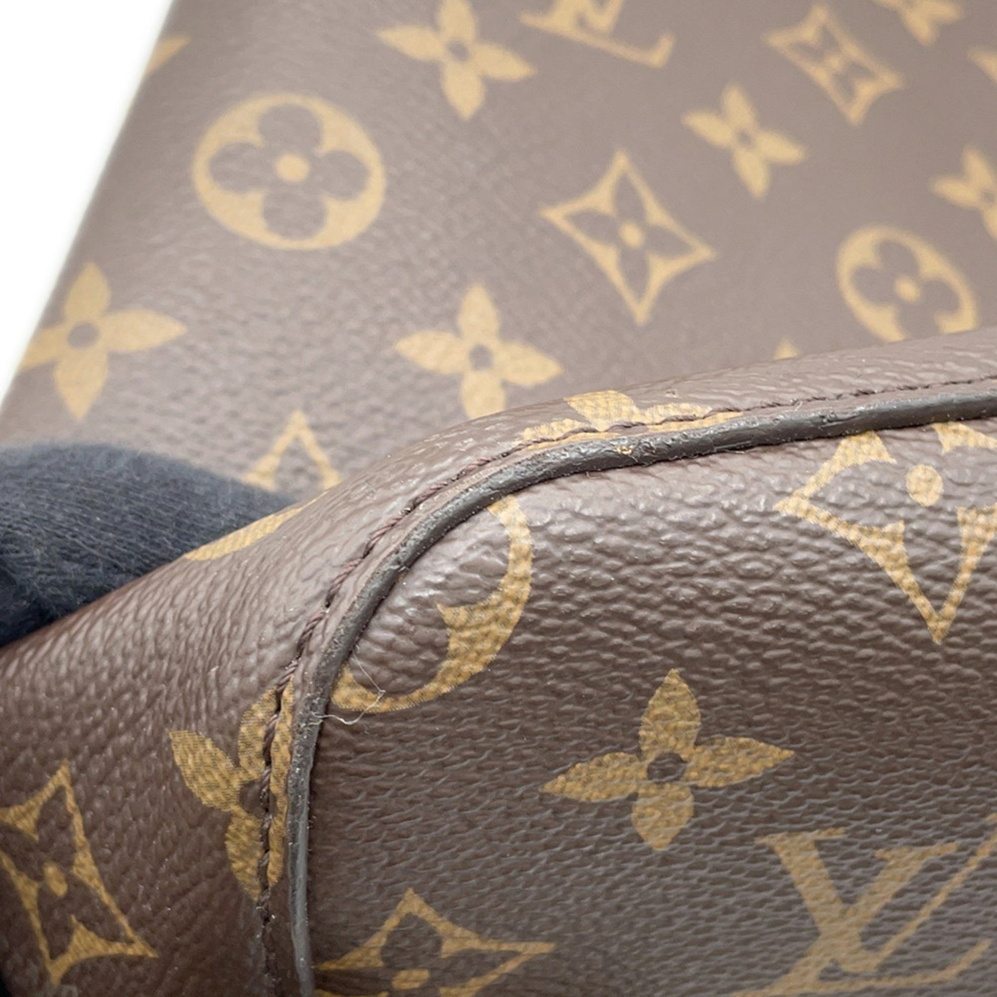 Louis Vuitton NéoNoé, Brown, Canvas, shoulder