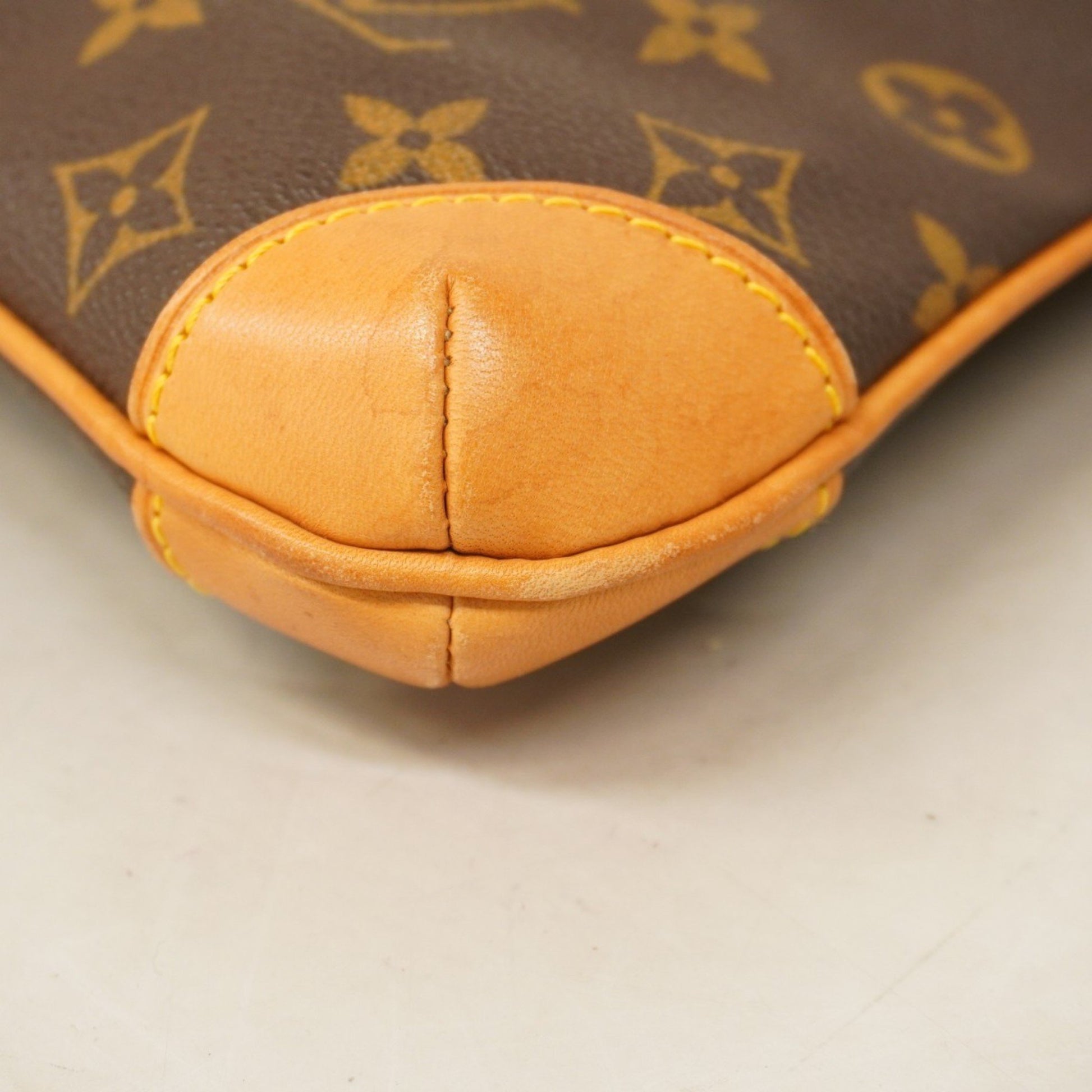 Louis Vuitton Coussin, Brown, Canvas, shoulder