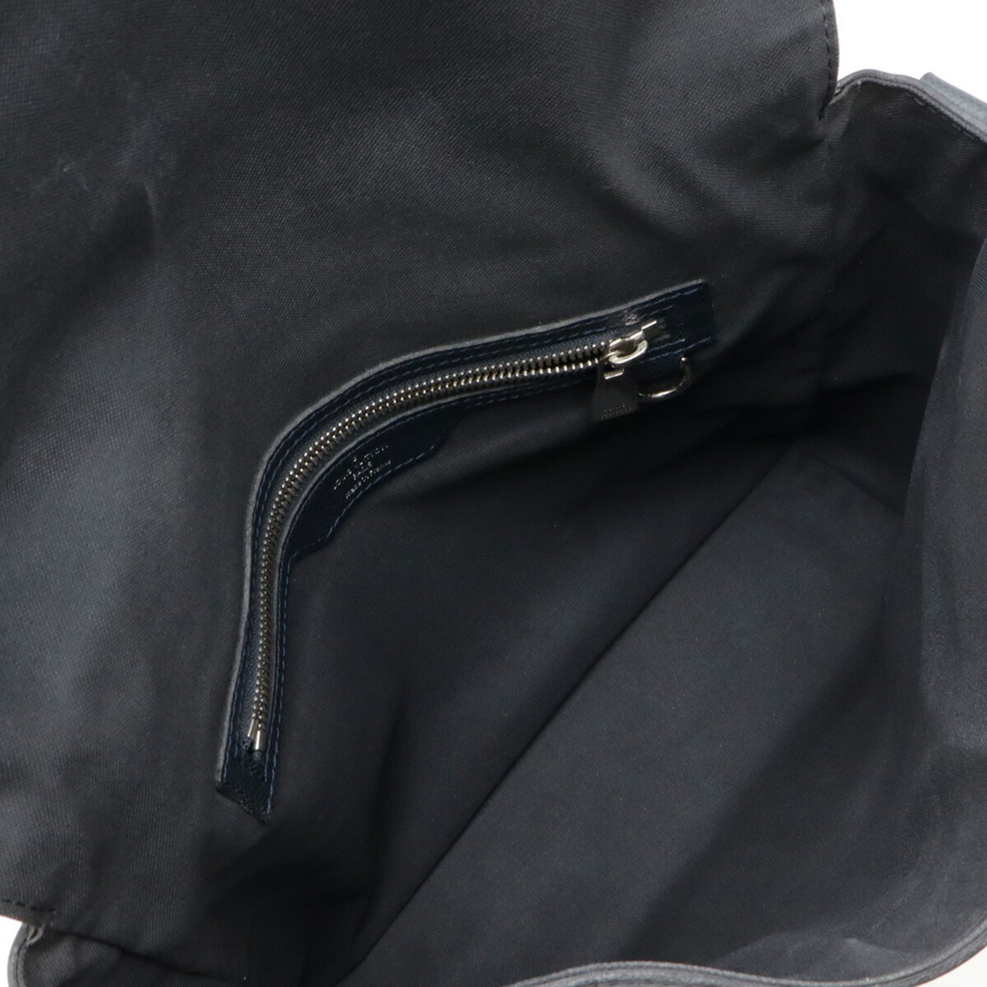 Louis Vuitton Roman, Black, Leather, shoulder