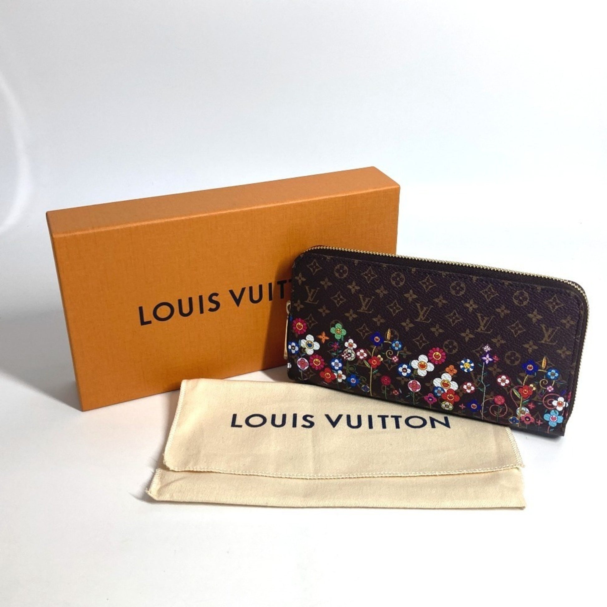 Louis Vuitton Zippy wallet, Brown, Canvas, wallet