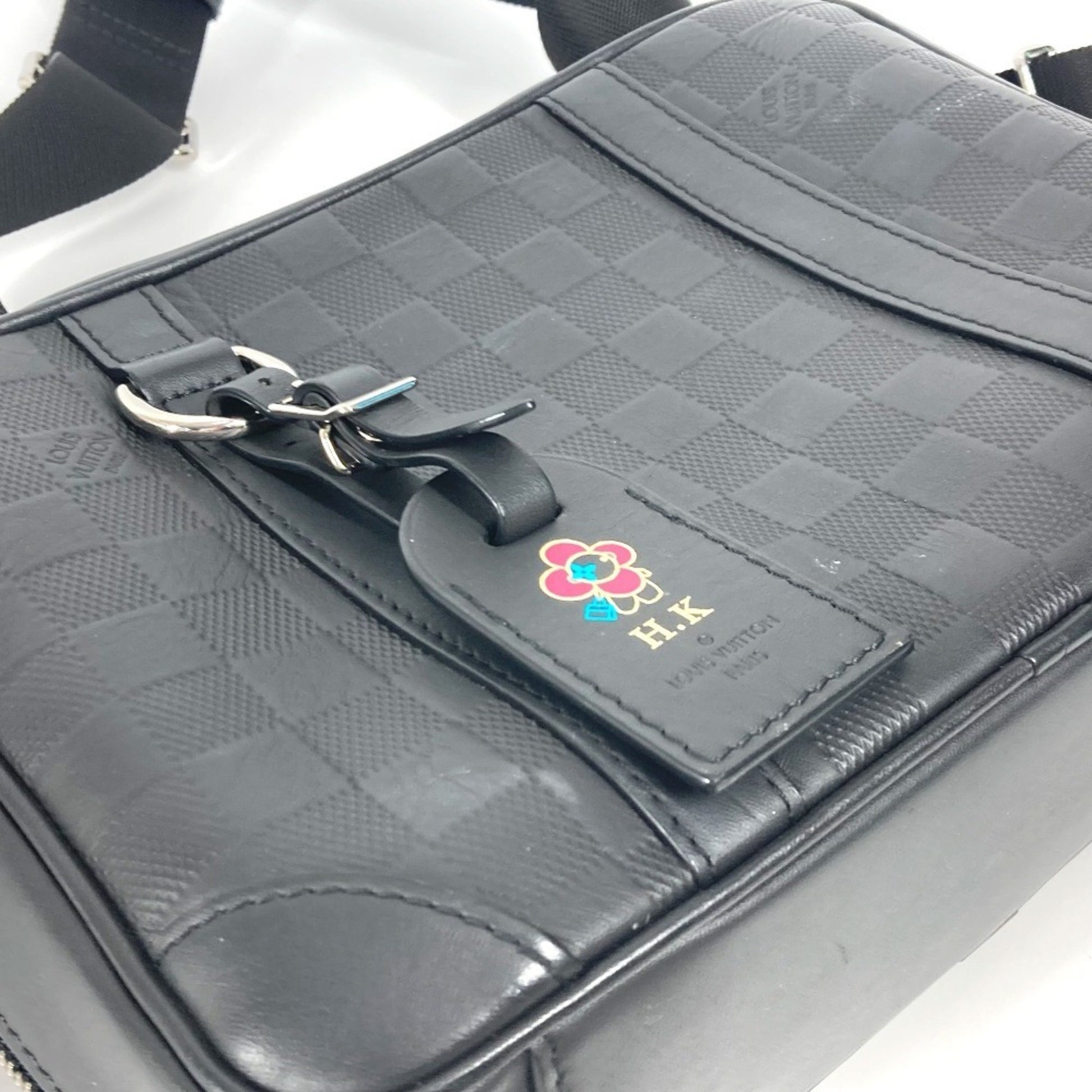 Louis Vuitton Sirius, Black, Leather, shoulder
