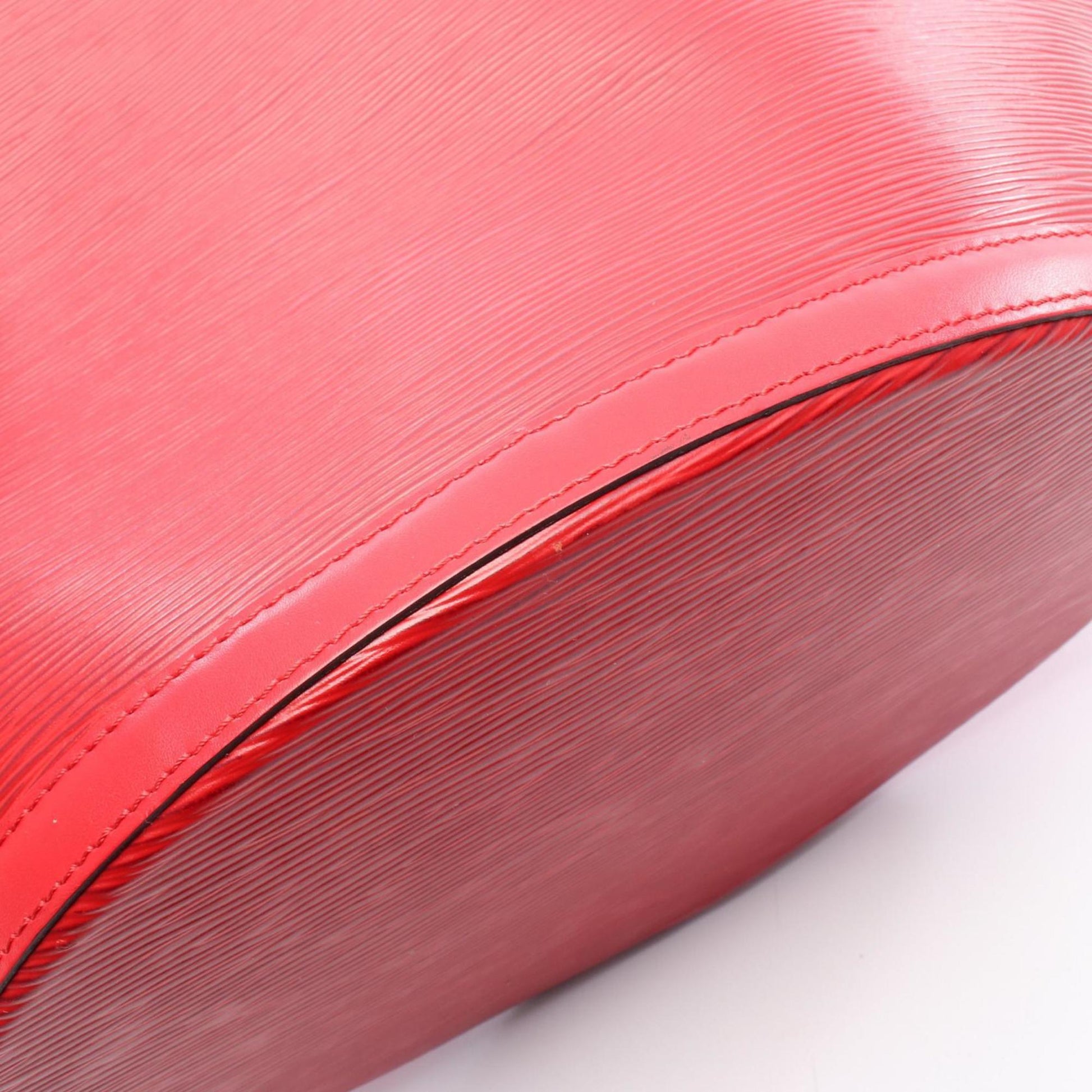 Louis Vuitton Saint Jacques, Red, Leather, shoulder