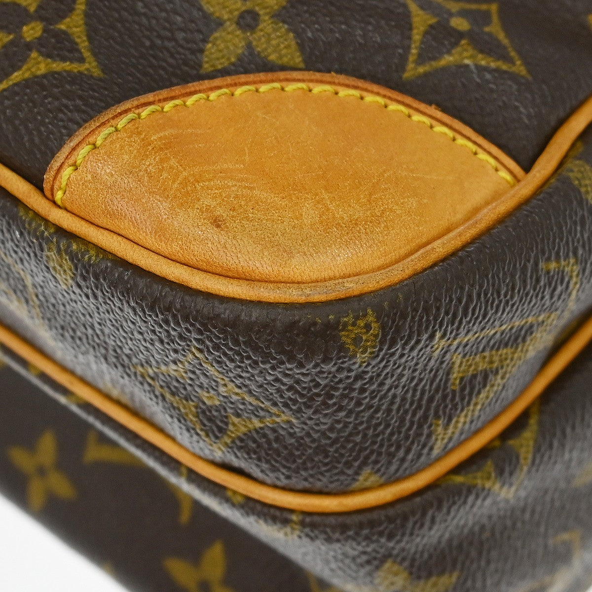 Louis Vuitton Nil Messenger Monogram Canvas, Brown, Canvas, Shoulder Bag