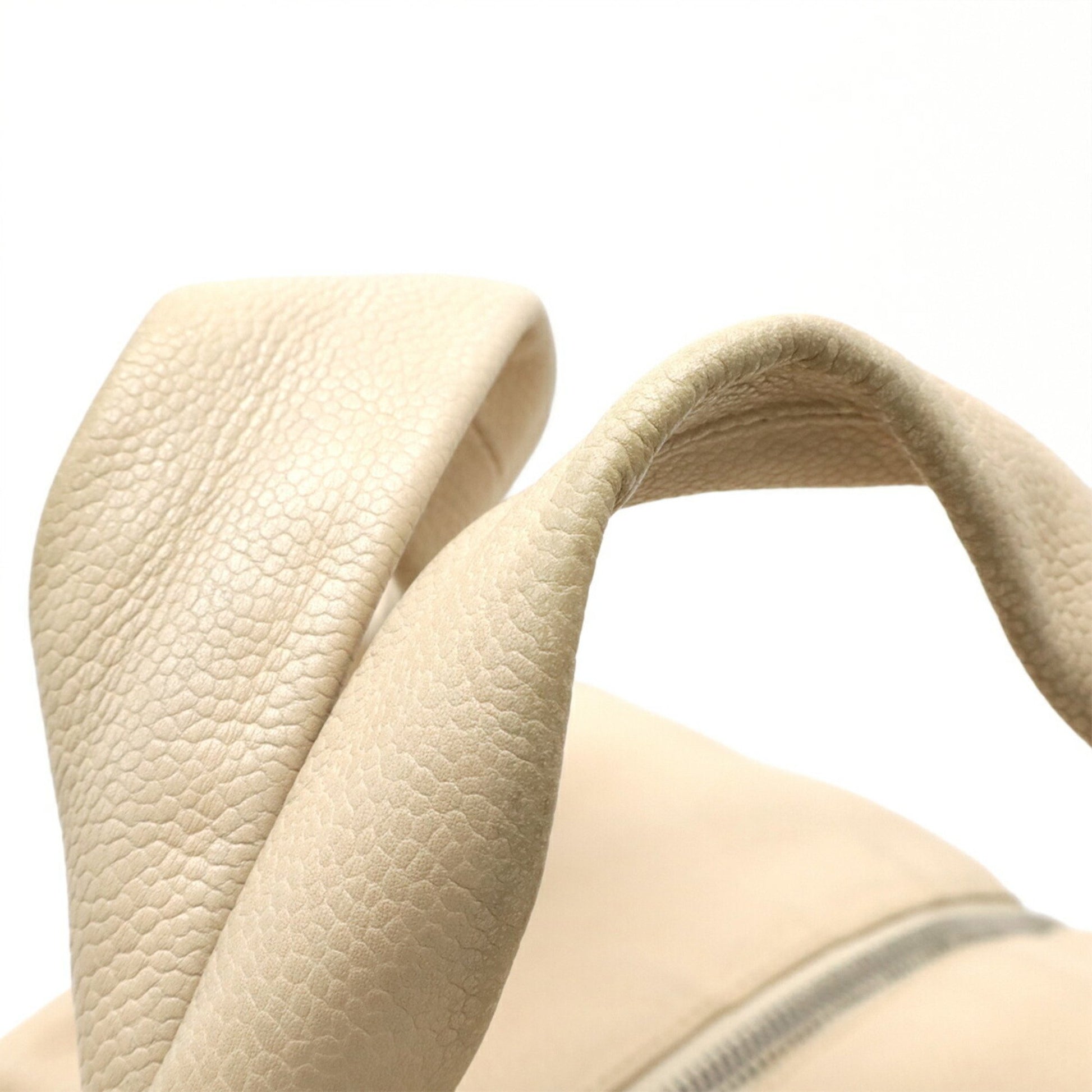 Chanel Coco Mark, Beige, Leather, handbag