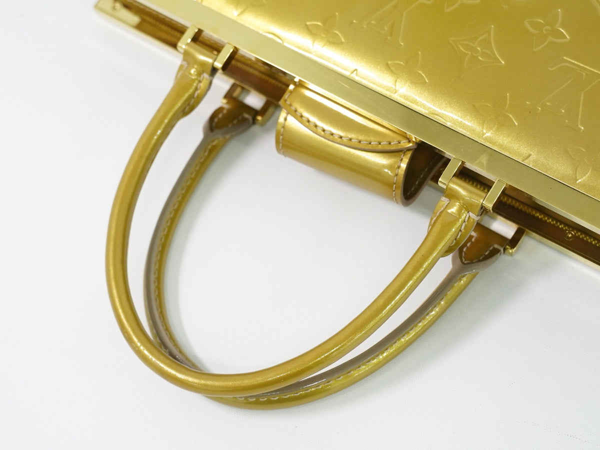 Louis Vuitton Deesse Monogram Vernis, Beige, Leather, Handbag