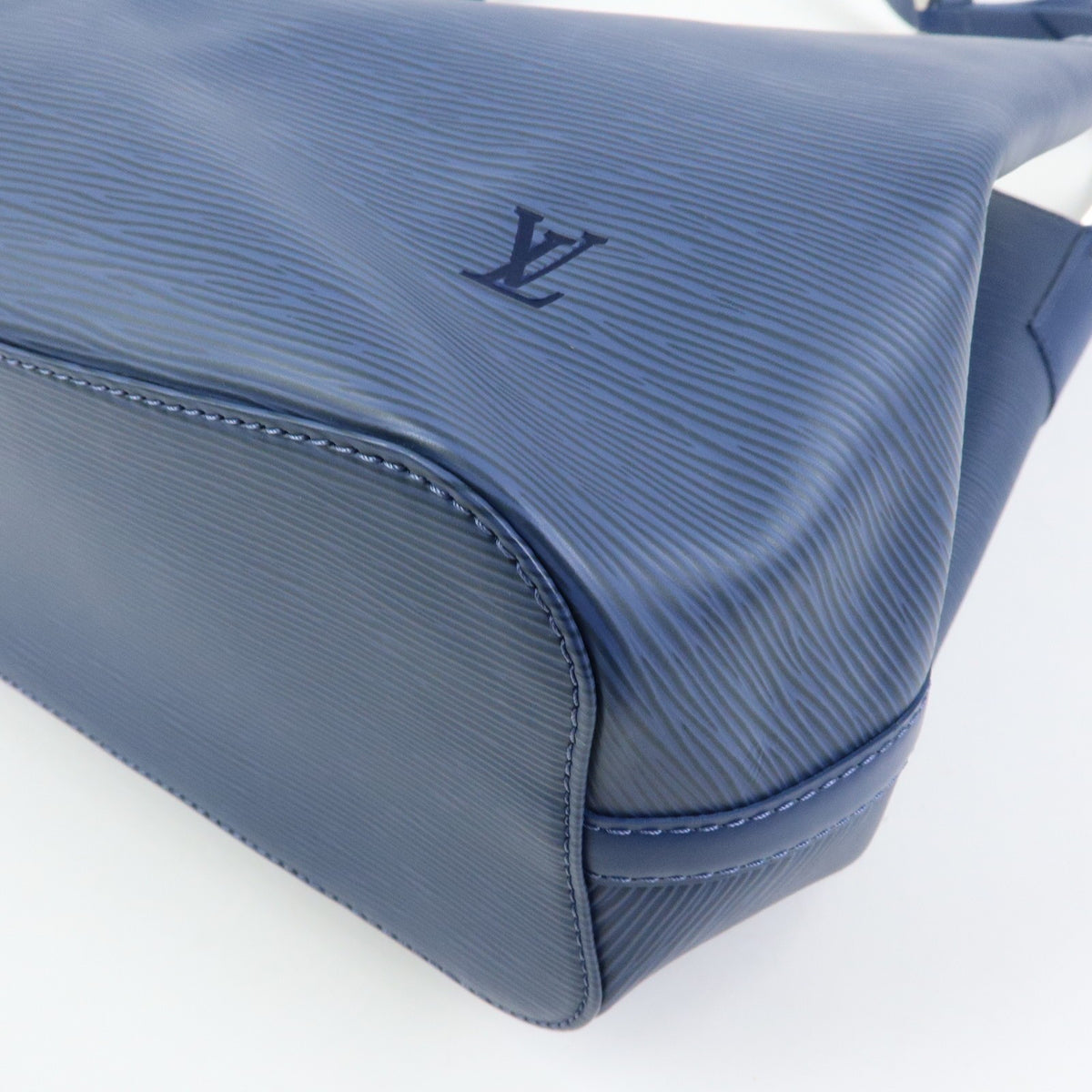 Louis Vuitton Mandara Epi Leather, Blue, Leather, Shoulder Bag