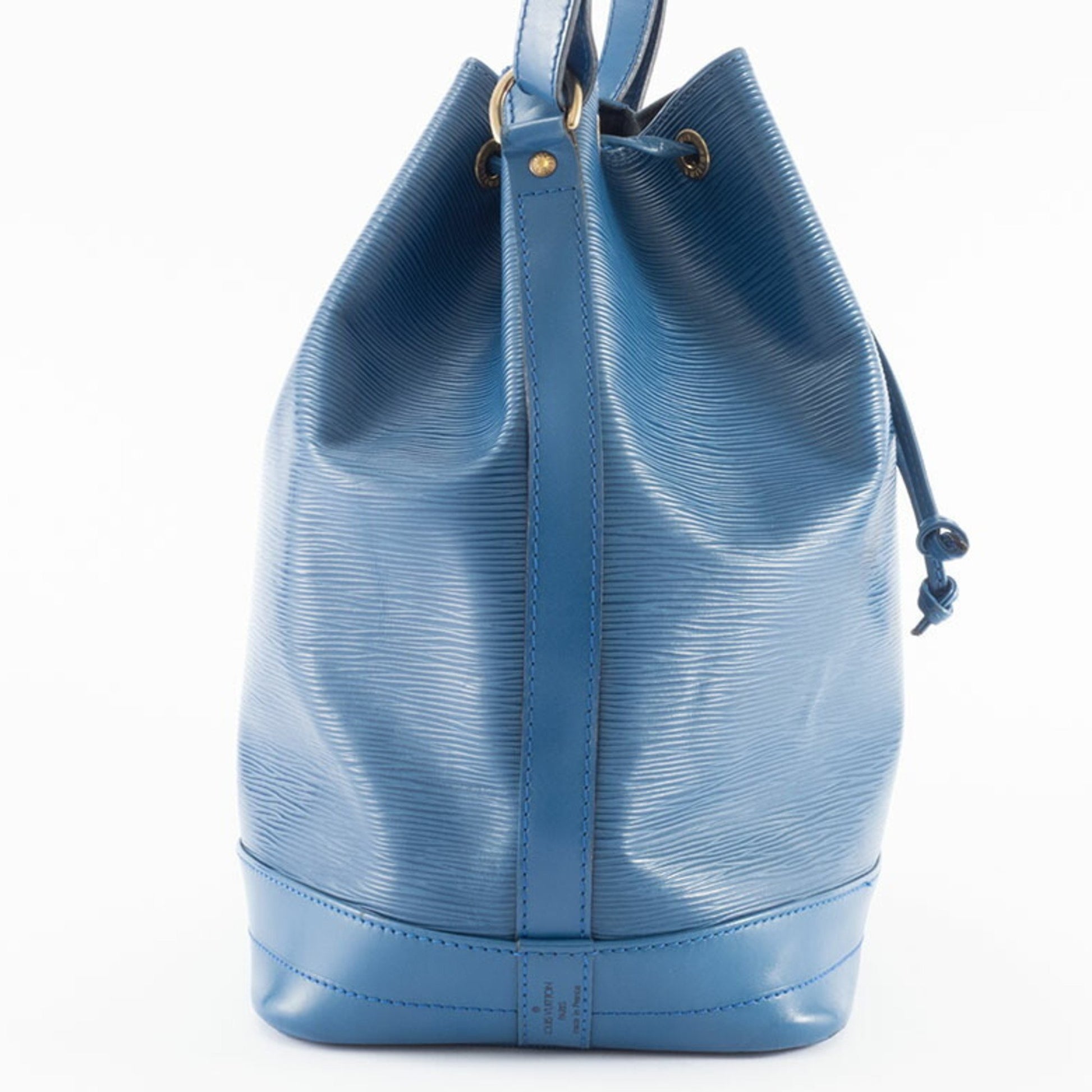 Louis Vuitton Noé, Blue, Leather, shoulder