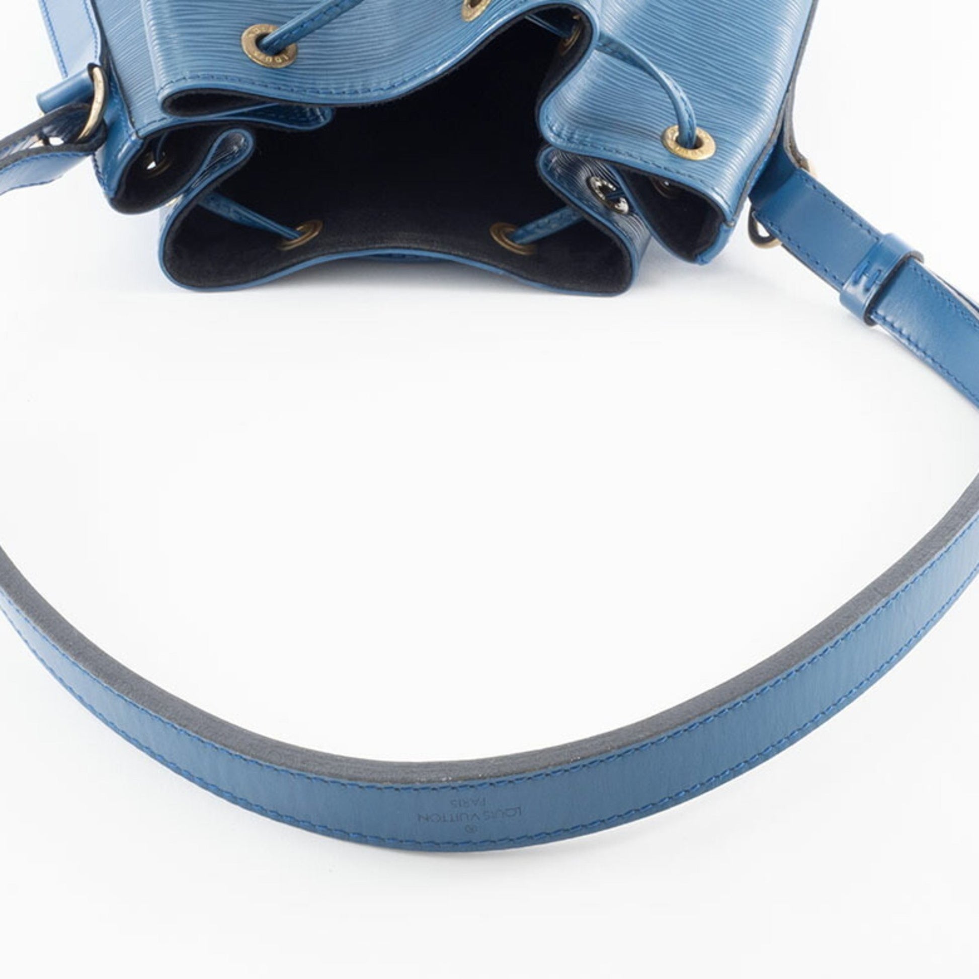 Louis Vuitton Noé, Blue, Leather, shoulder