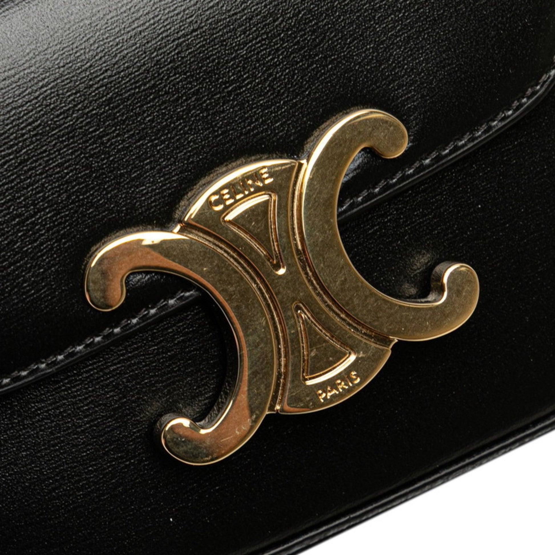 Céline Triomphe Vintage, Black, Leather, shoulder