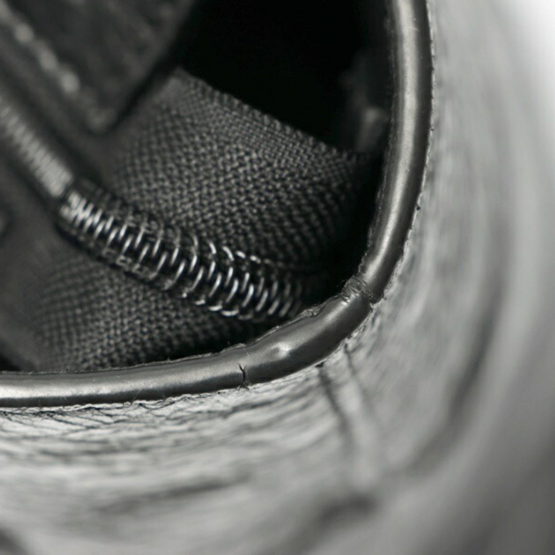 Balenciaga Explorer, Black, Leather, shoulder