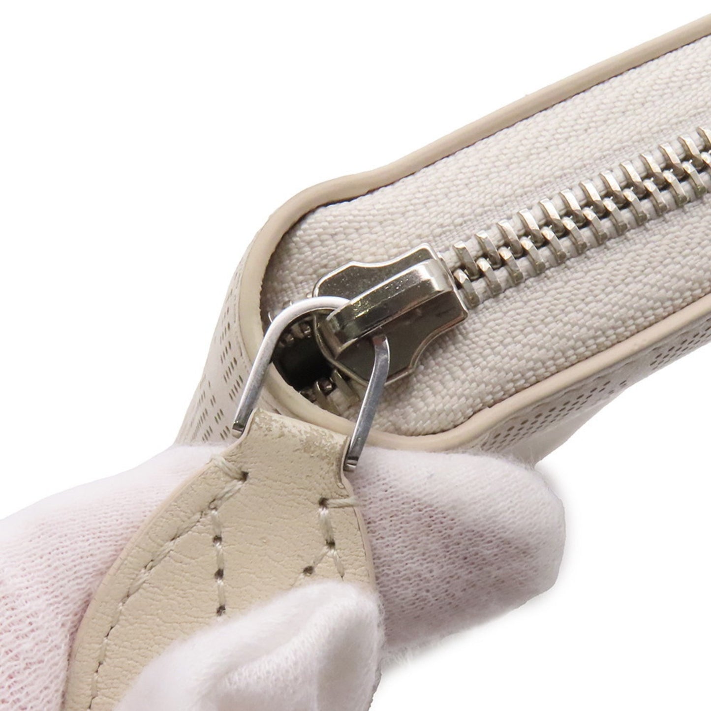 Louis Vuitton Zippy wallet, Beige, Leather, wallet
