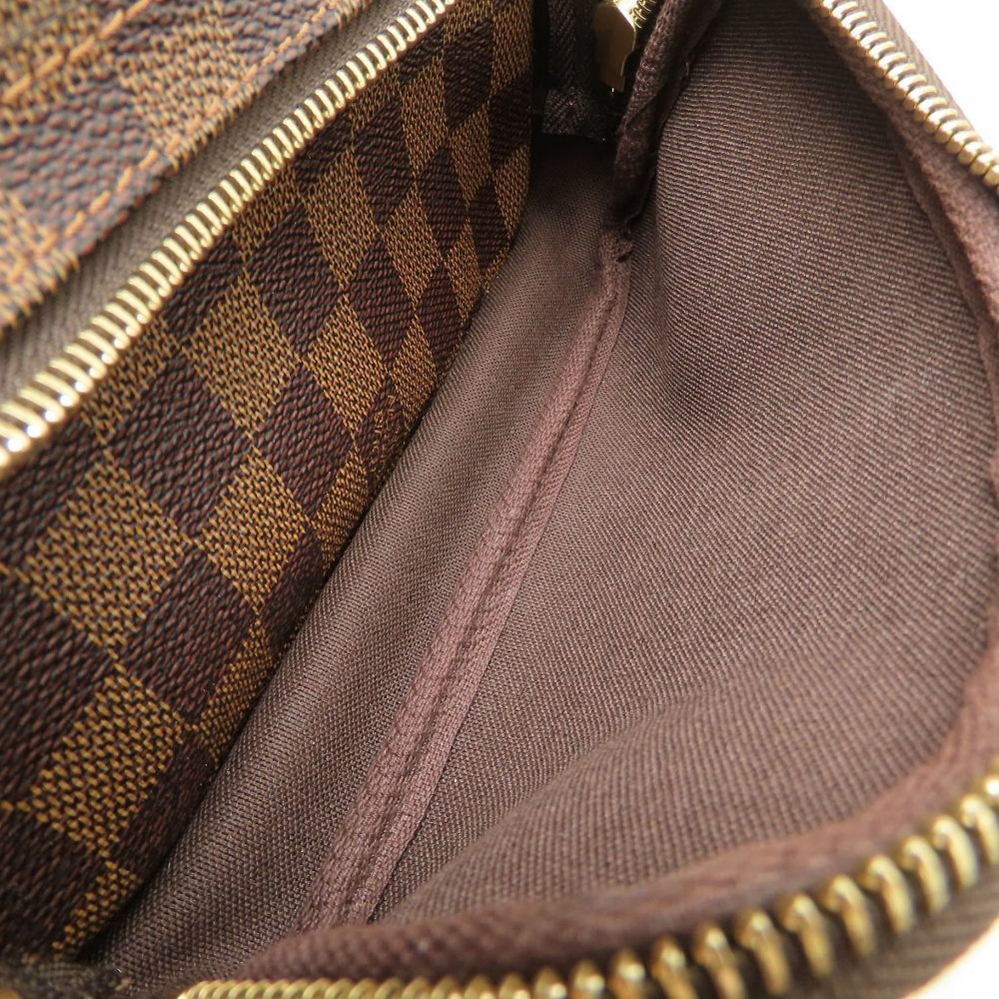 Louis Vuitton Melville, Brown, Canvas, shoulder