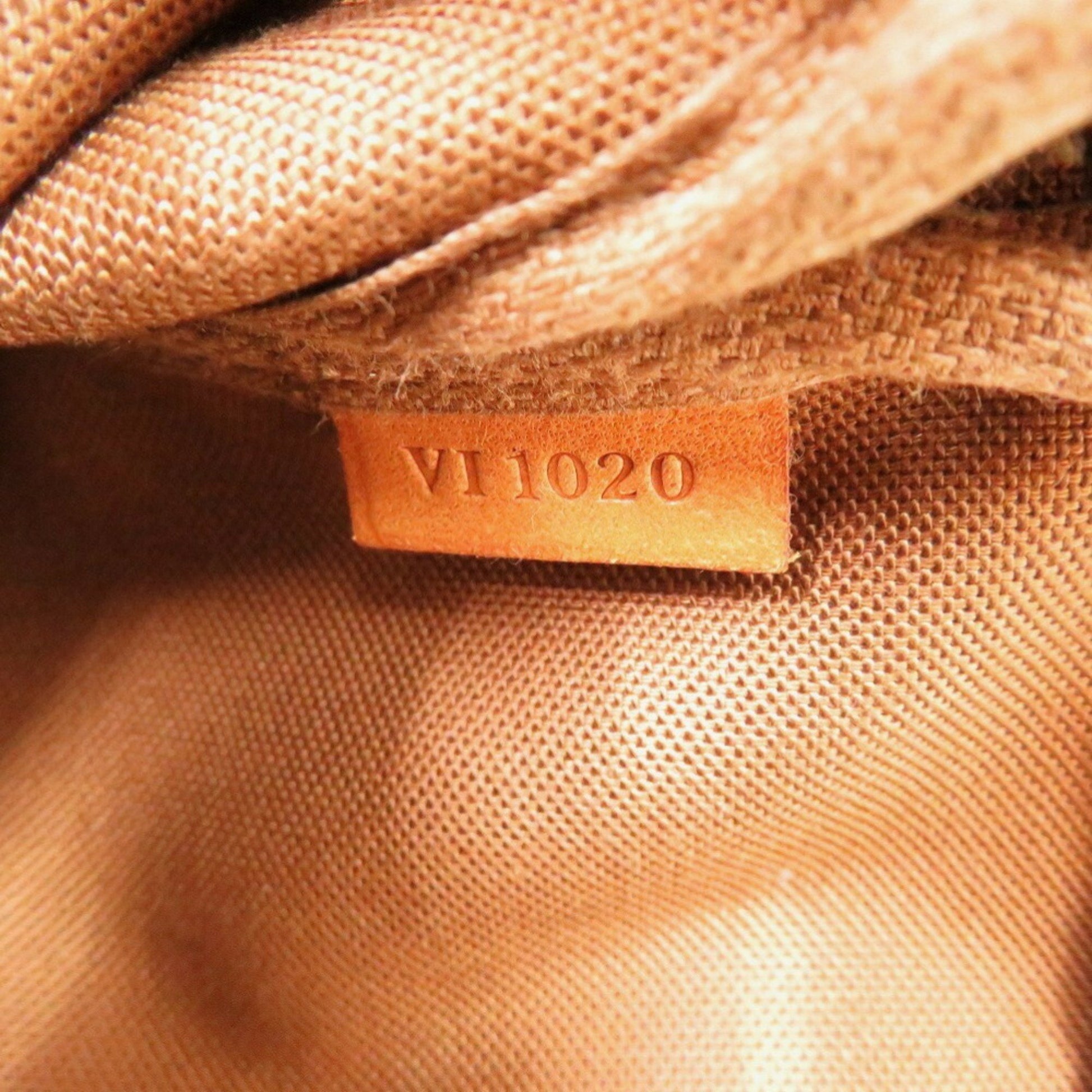 Louis Vuitton Pochette Accessoire, Brown, Canvas, clutch