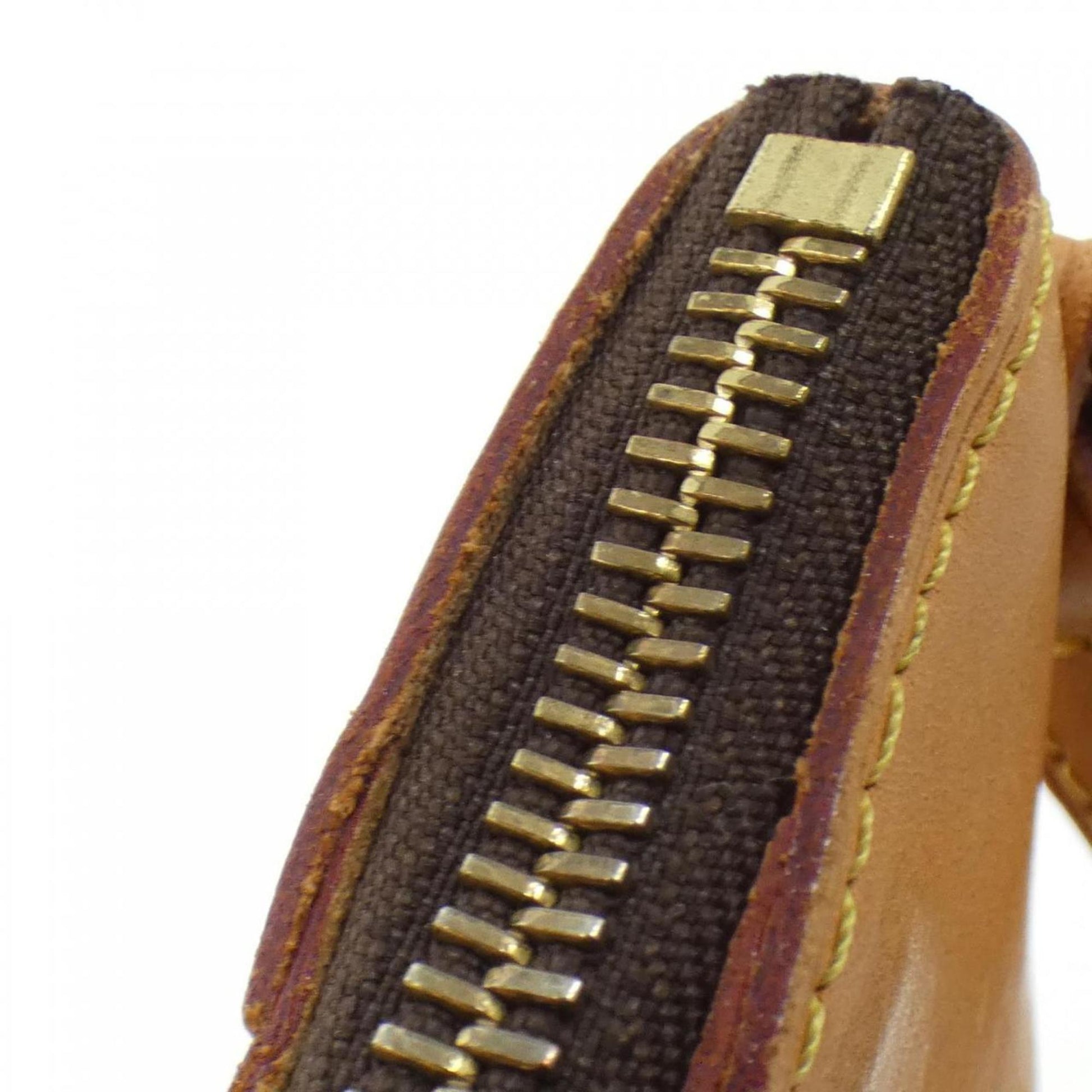Louis Vuitton Odéon, Brown, Canvas, shoulder