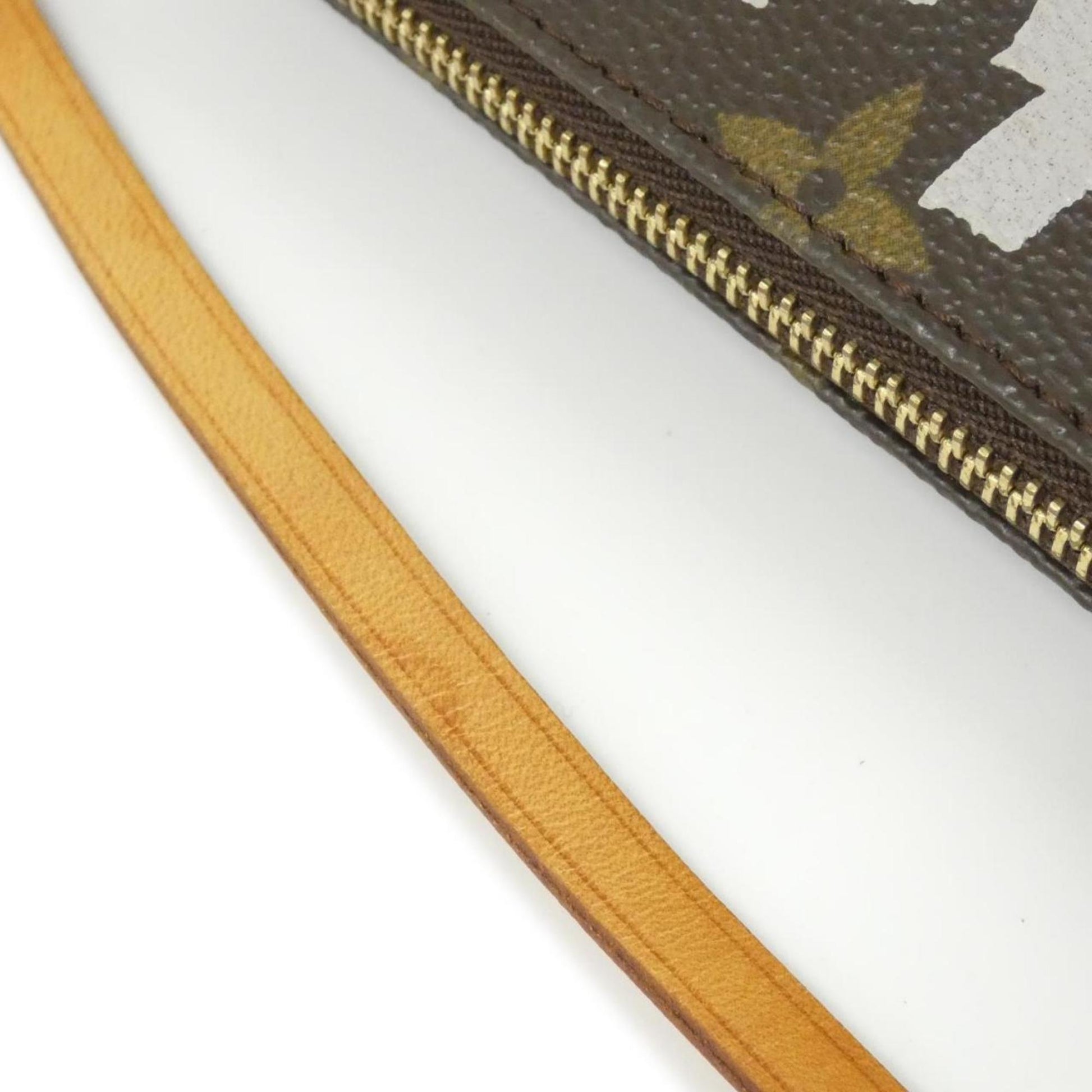 Louis Vuitton Pochette Accessoire, Brown, Canvas, clutch