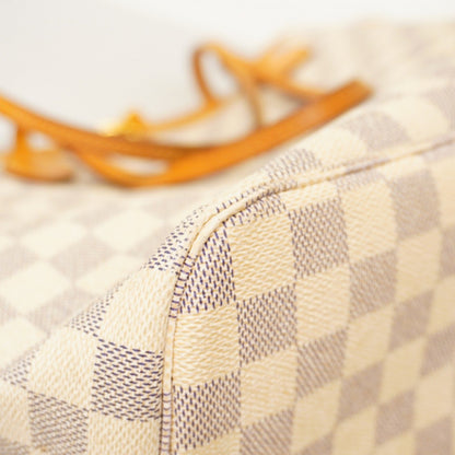 Louis Vuitton Neverfull MM, White, Canvas, tote