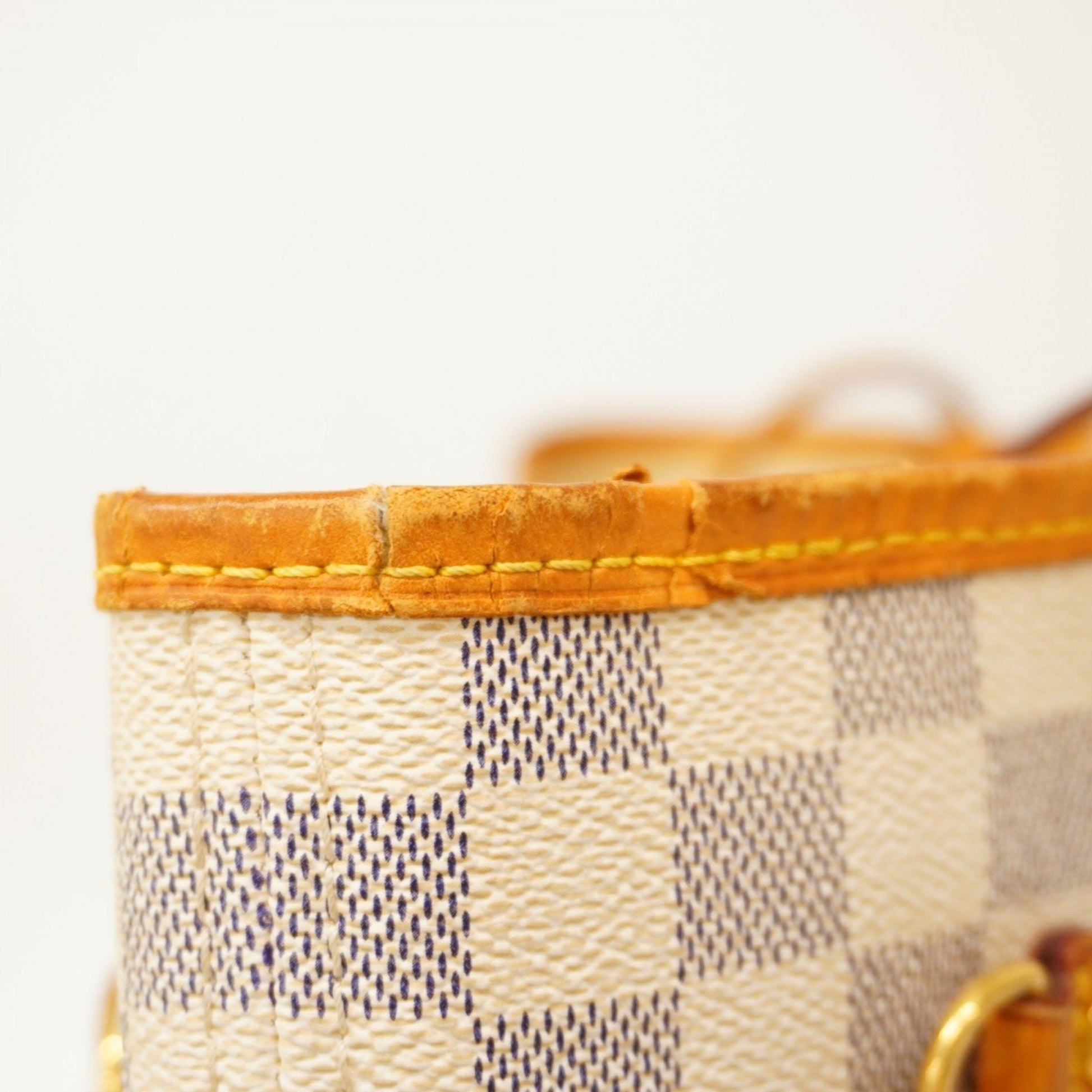 Louis Vuitton Neverfull MM, White, Canvas, tote