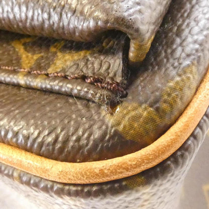 Louis Vuitton Viva Cité, Brown, Canvas, shoulder