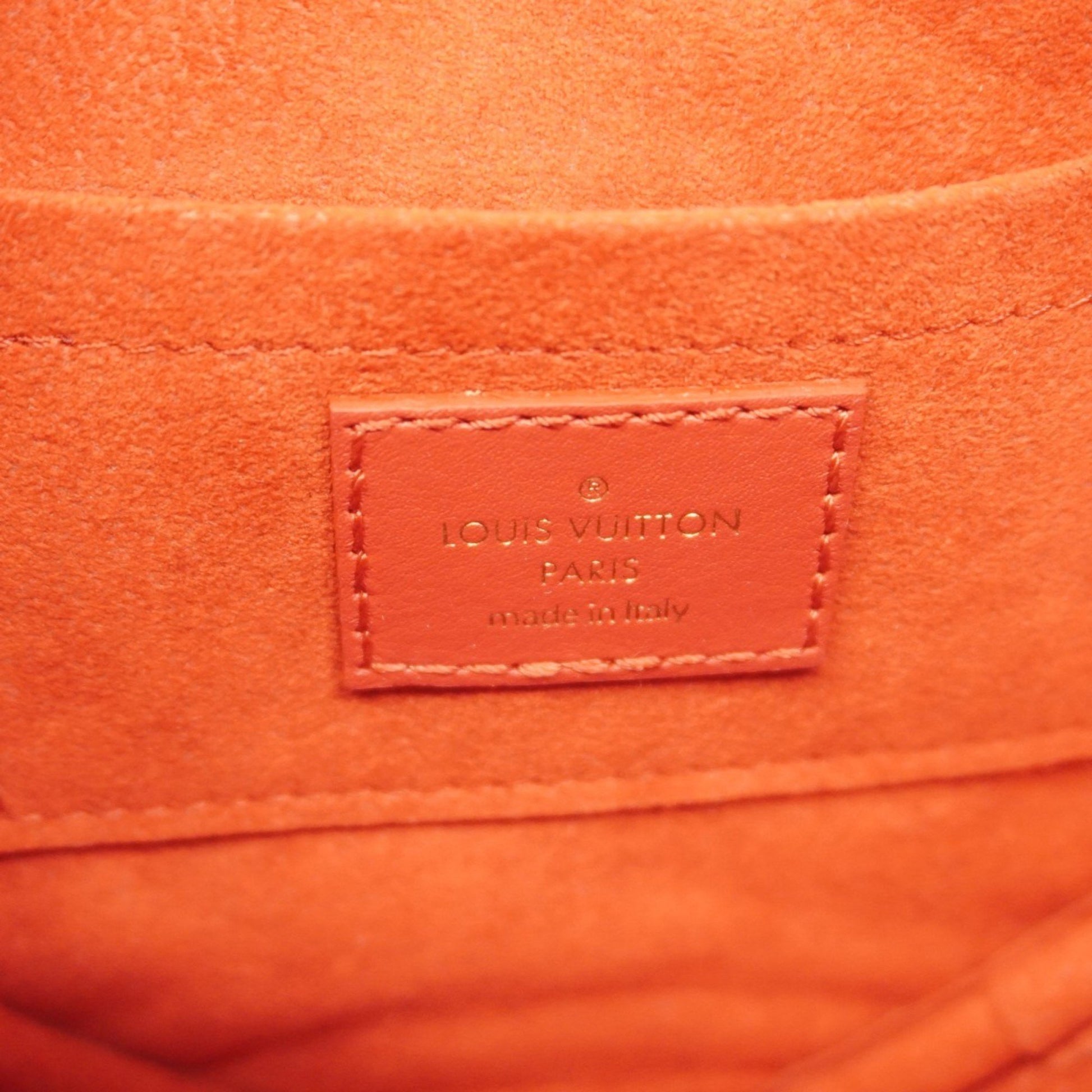 Louis Vuitton New Wave, Red, Leather, shoulder