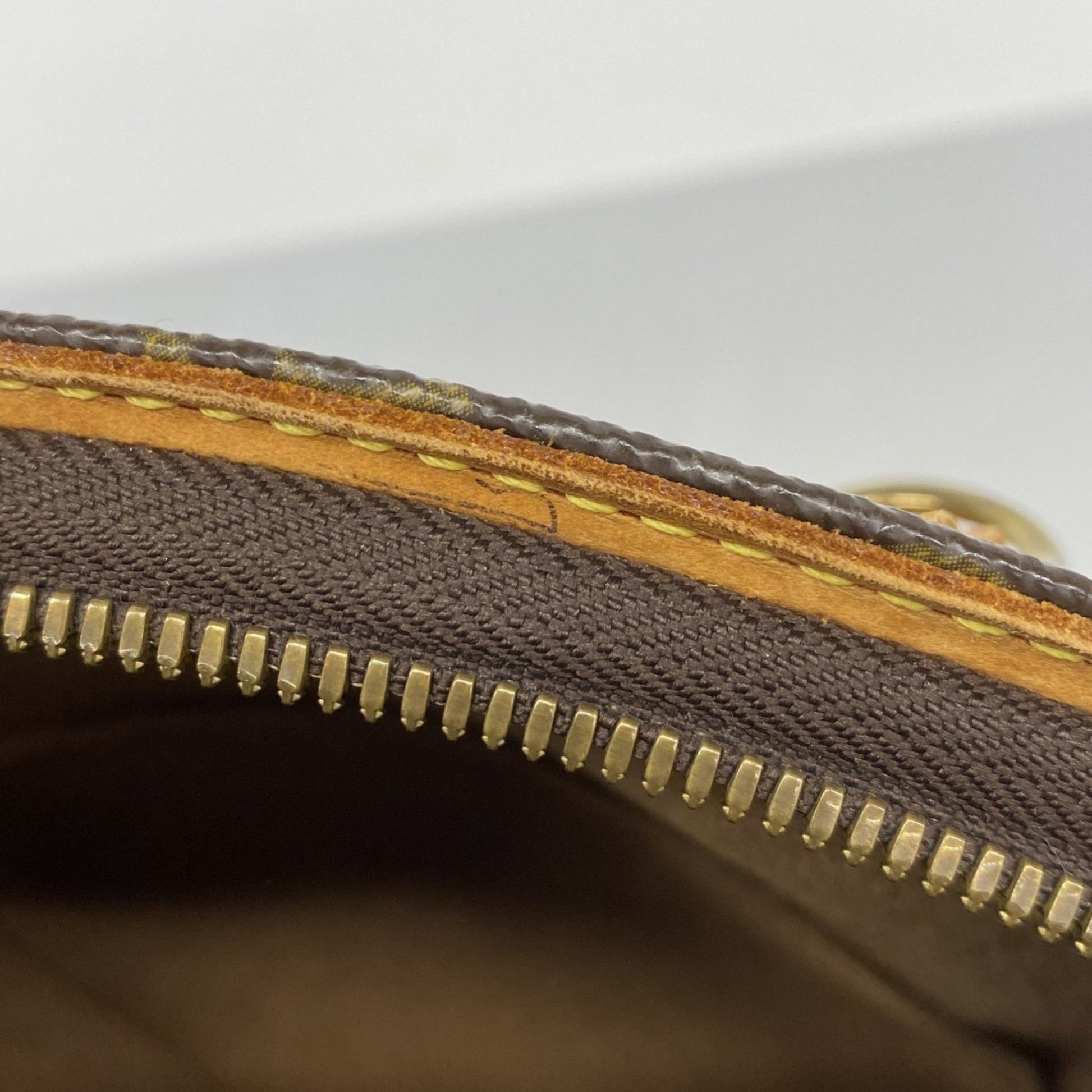 Louis Vuitton Ellipse, Brown, Canvas, handbag