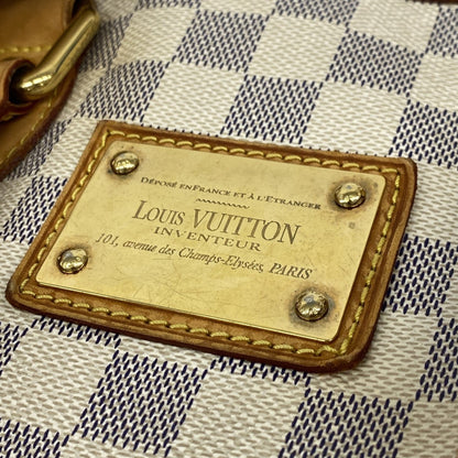 Louis Vuitton Hampstead, White, Canvas, tote