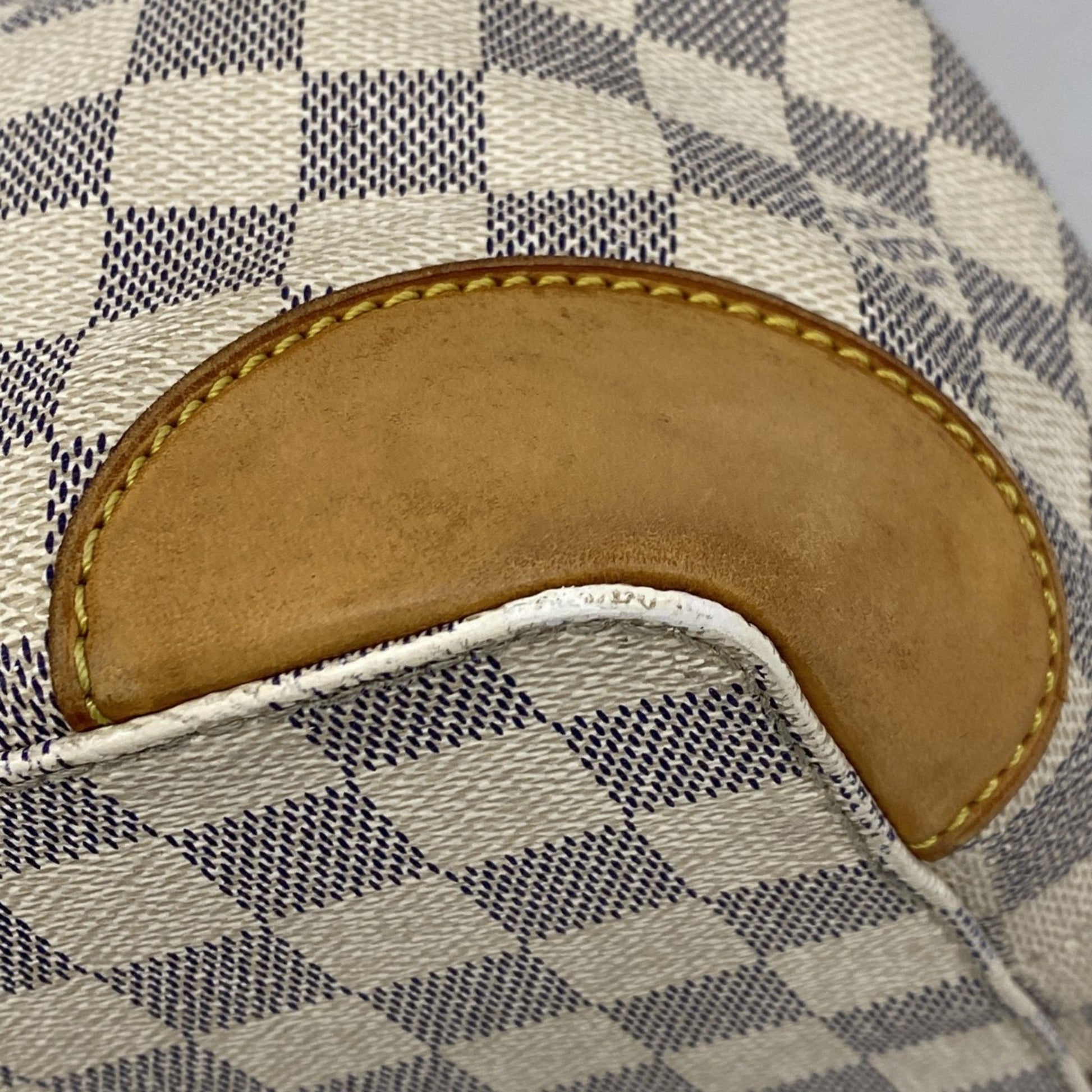 Louis Vuitton Hampstead, White, Canvas, tote