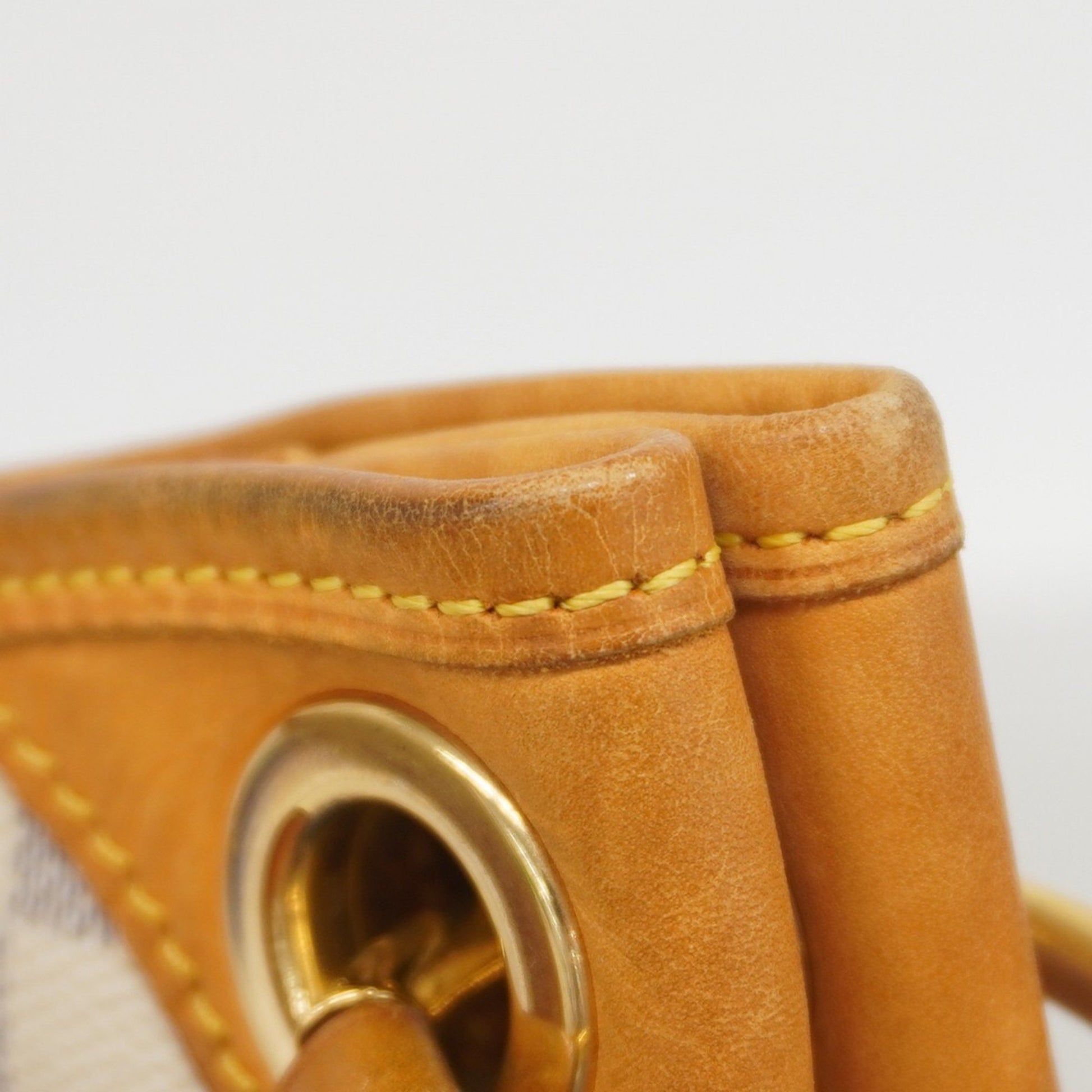 Louis Vuitton Galliera, White, Canvas, shoulder