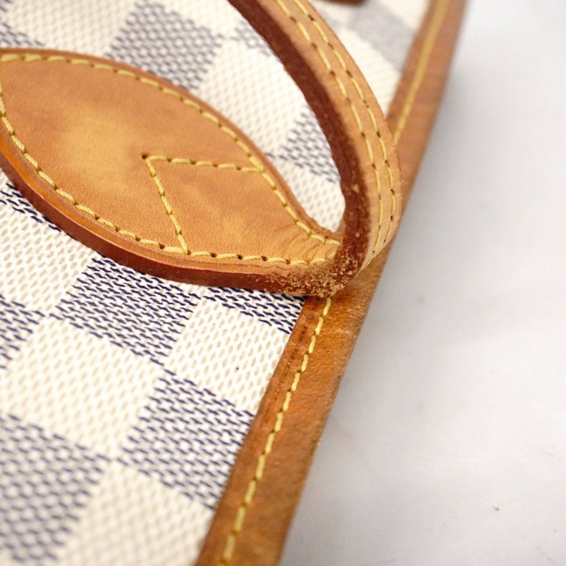 Louis Vuitton Neverfull PM, White, Canvas, tote