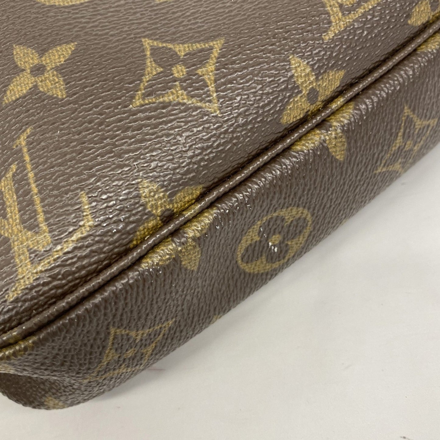 Louis Vuitton Pochette Accessoire, Brown, Canvas, clutch