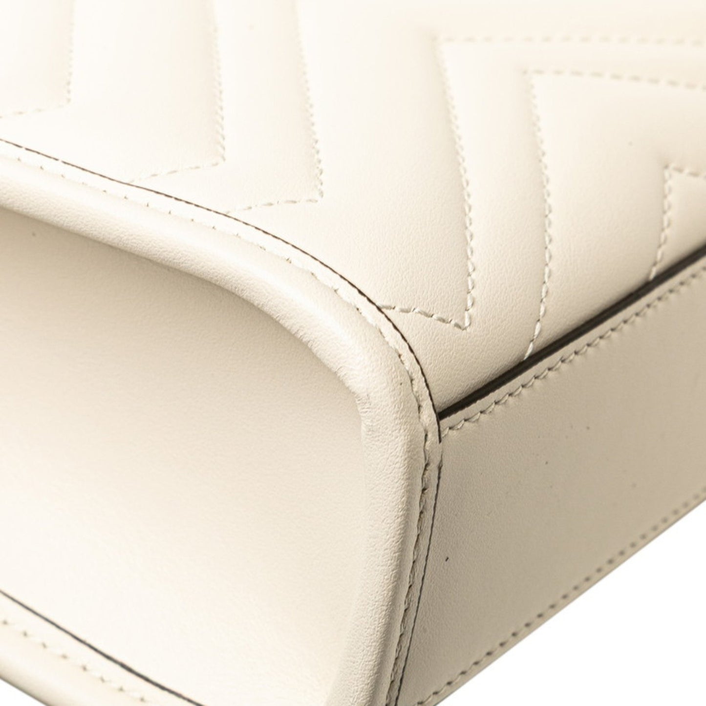 Gucci Marmont GM, White, Leather, handbag
