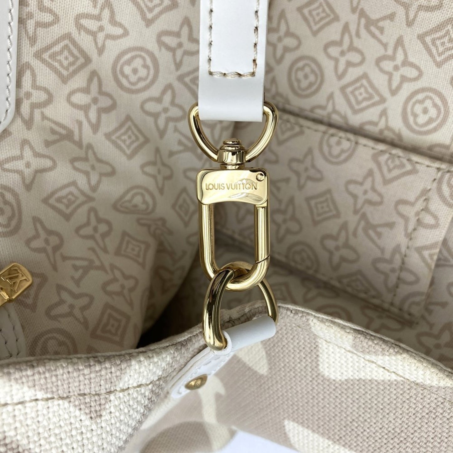 Louis Vuitton Tahitienne, Beige, "CANVAS, LEATHER", tote