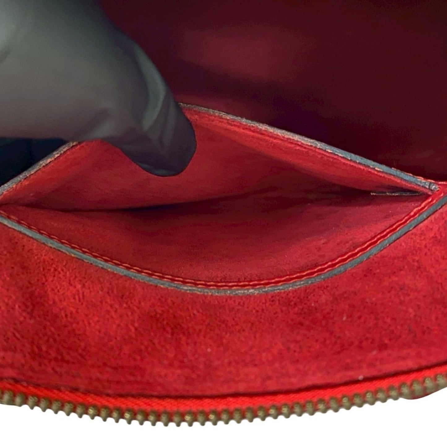 Louis Vuitton Alma, Red, Leather, tote