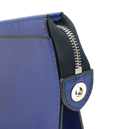 Louis Vuitton Pochette voyage, Blue, Leather, clutch