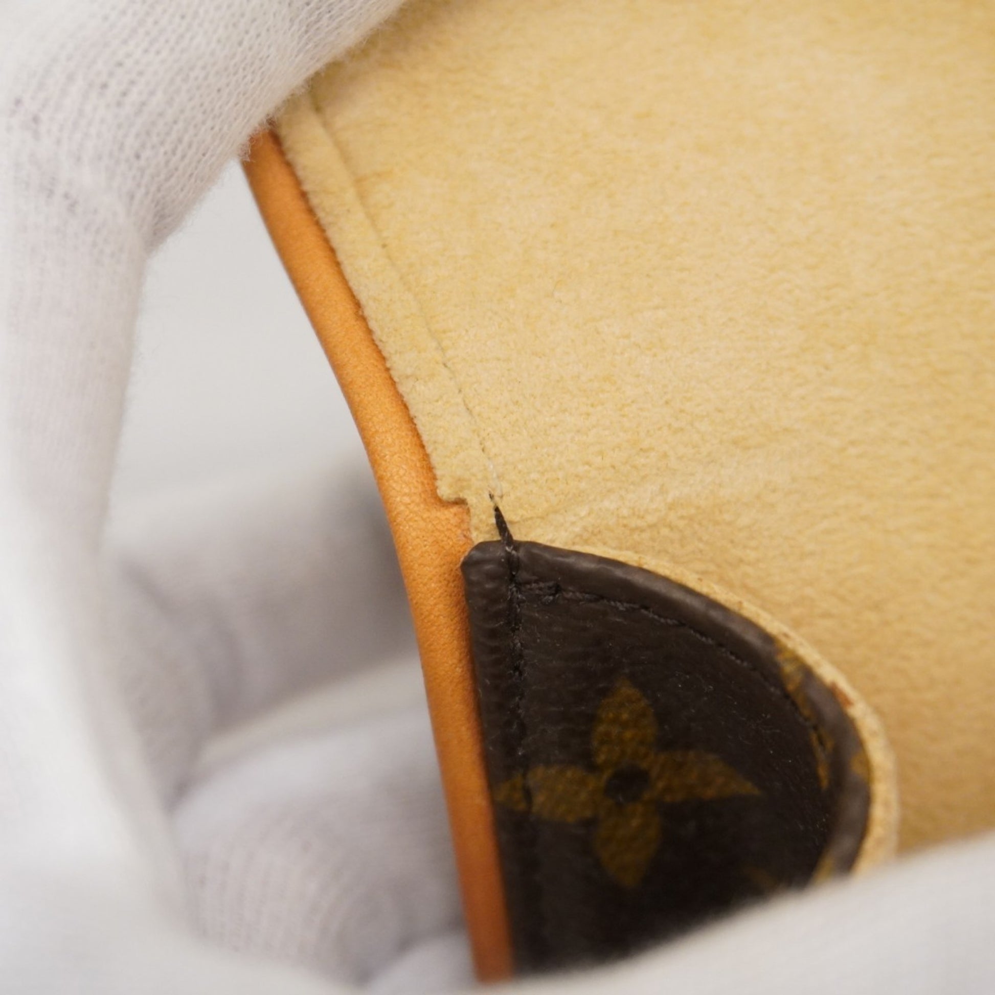 Louis Vuitton Pochette florentine, Brown, Canvas, clutch