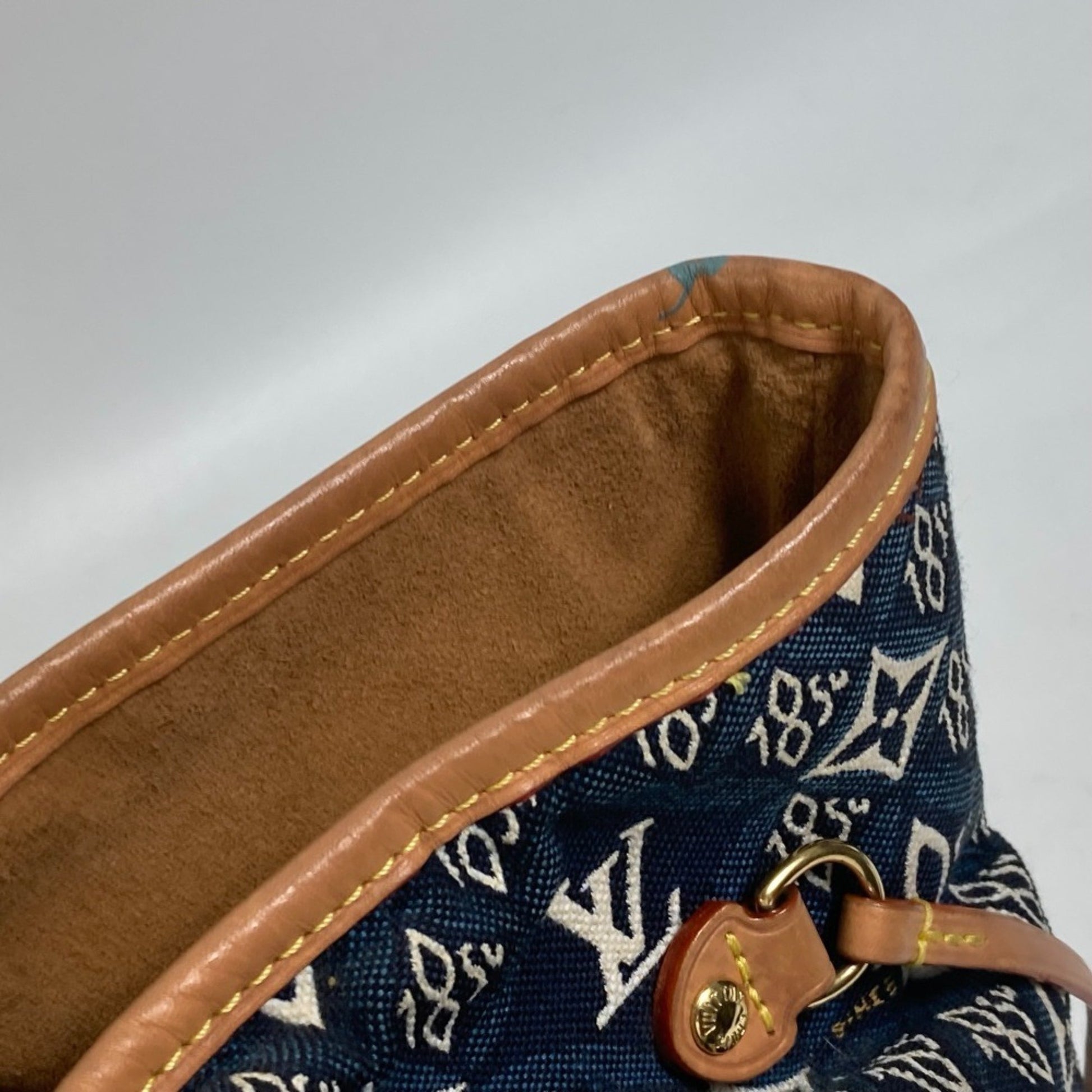 Louis Vuitton Neverfull MM, Navy, Canvas, shoulder