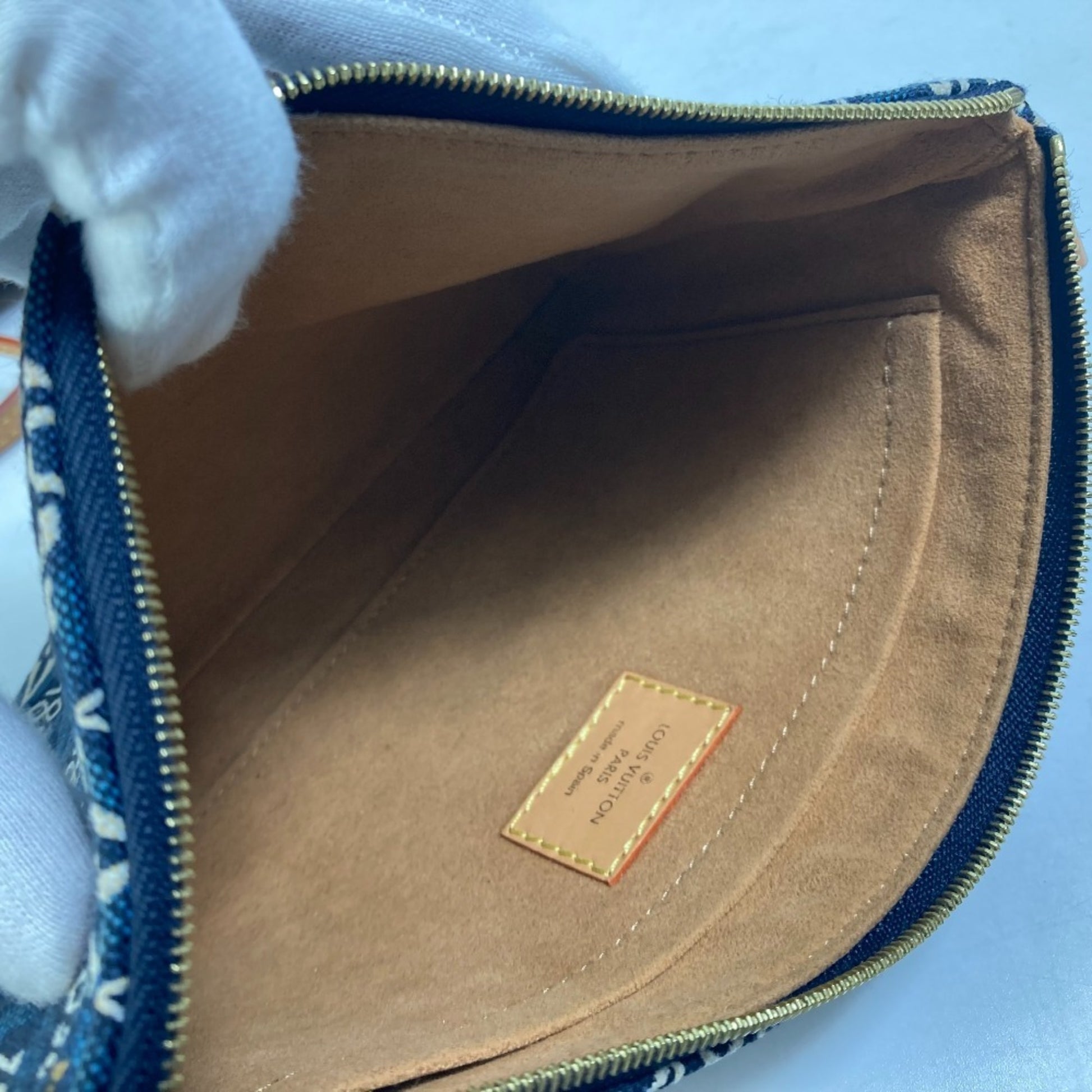 Louis Vuitton Neverfull MM, Navy, Canvas, shoulder