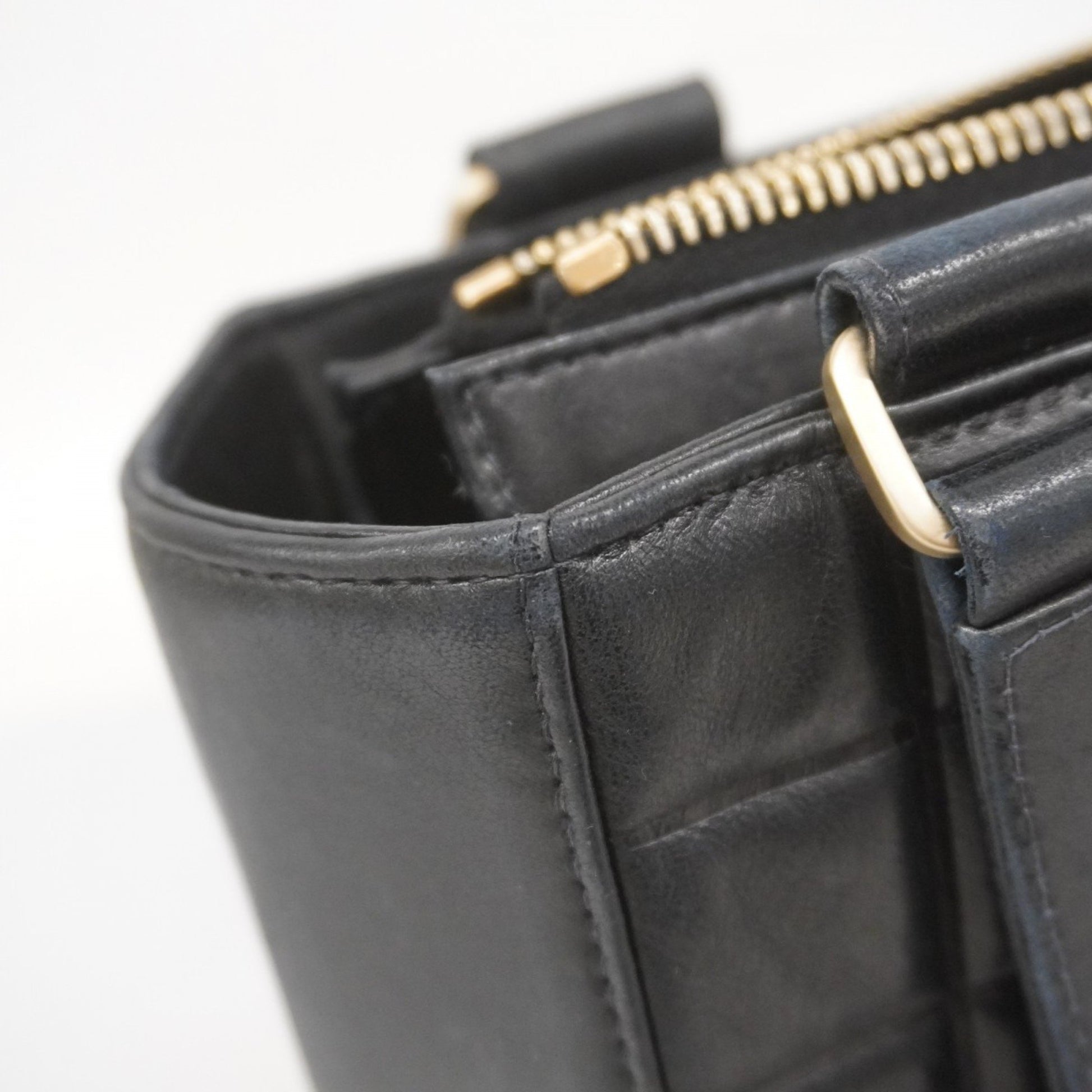 Chanel Chocolate bar, Black, Leather, tote