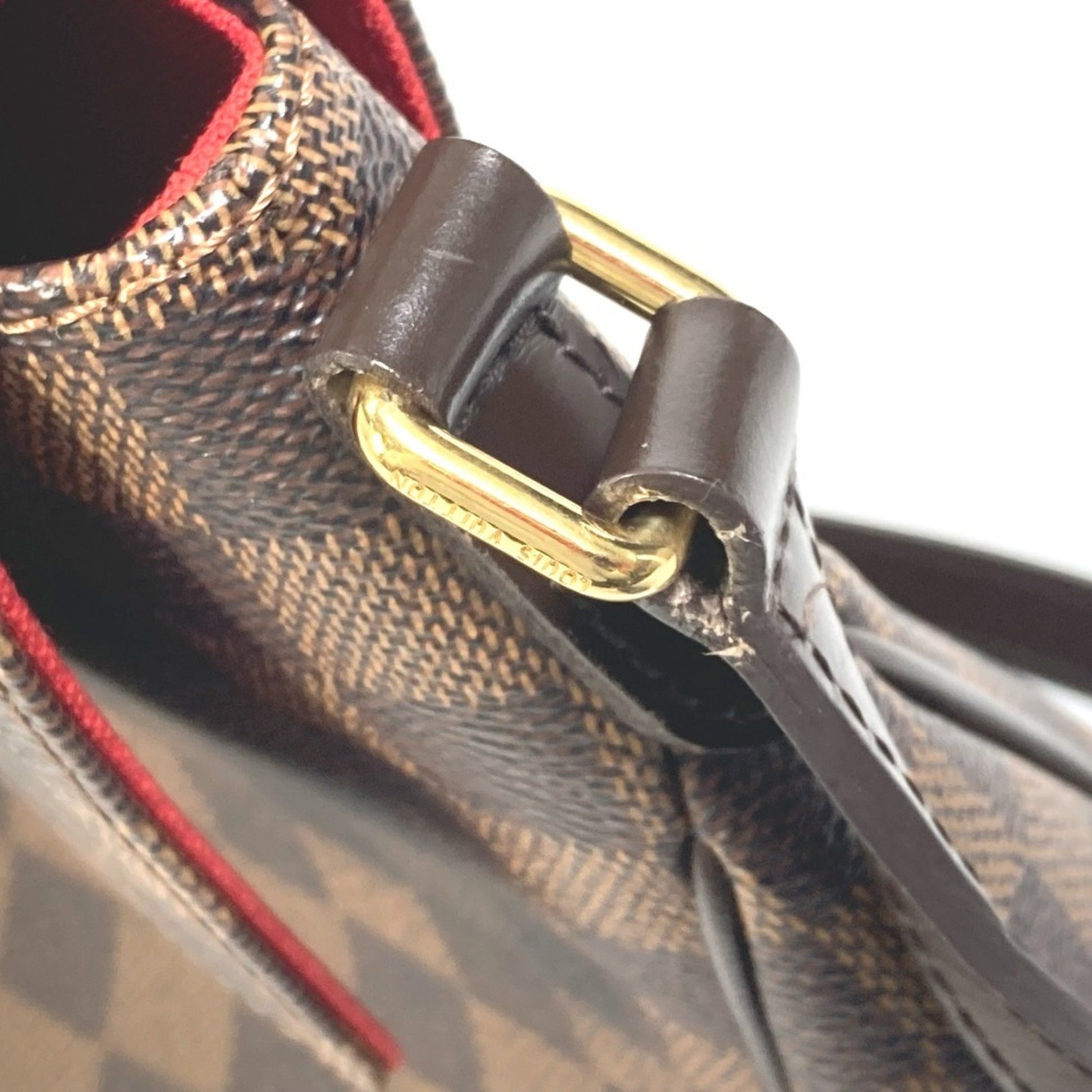 Louis Vuitton Besace, Brown, Canvas, shoulder