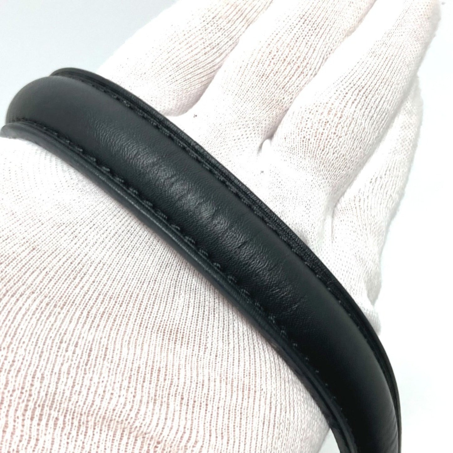 Louis Vuitton Lockme, Black, Leather, shoulder