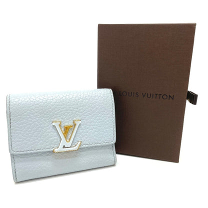 Louis Vuitton Portefeuille capucines, Blue, Leather, wallet