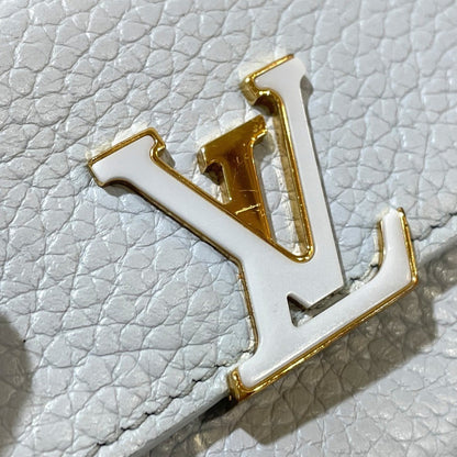 Louis Vuitton Portefeuille capucines, Blue, Leather, wallet