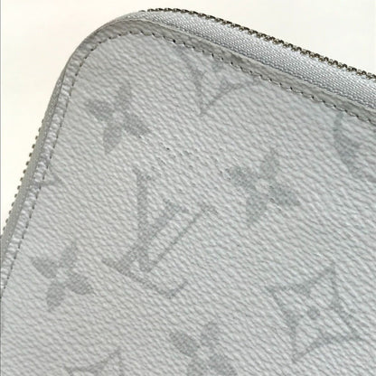 Louis Vuitton Pochette Jour, White, Canvas, clutch