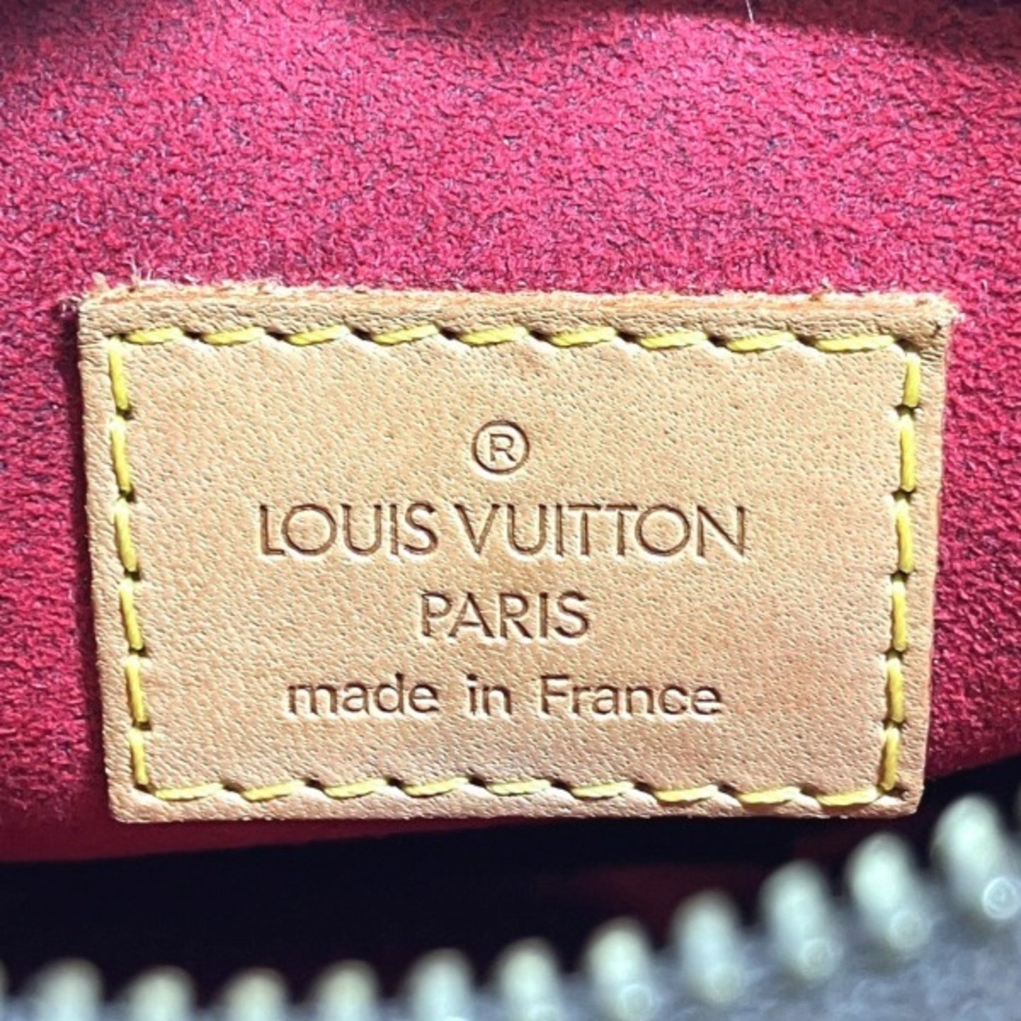 Louis Vuitton Viva Cité, Brown, Canvas, shoulder